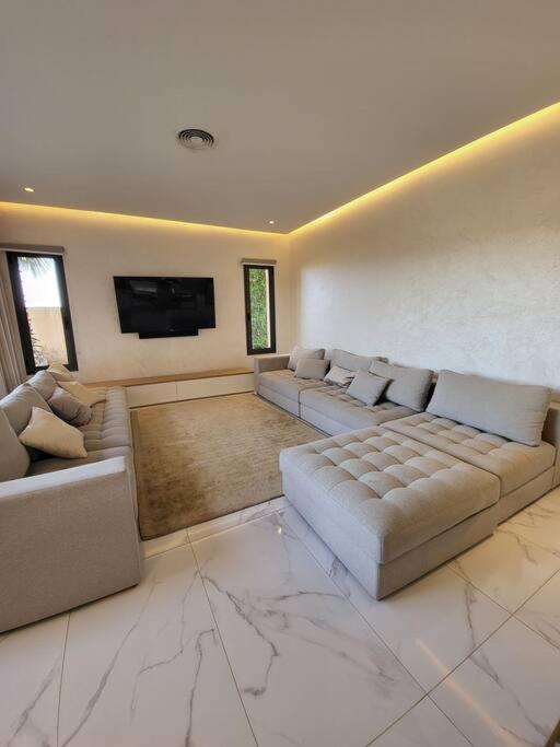 Luxe&cozy Piscine Prive 20 Min Du Centre * Marrakesh
