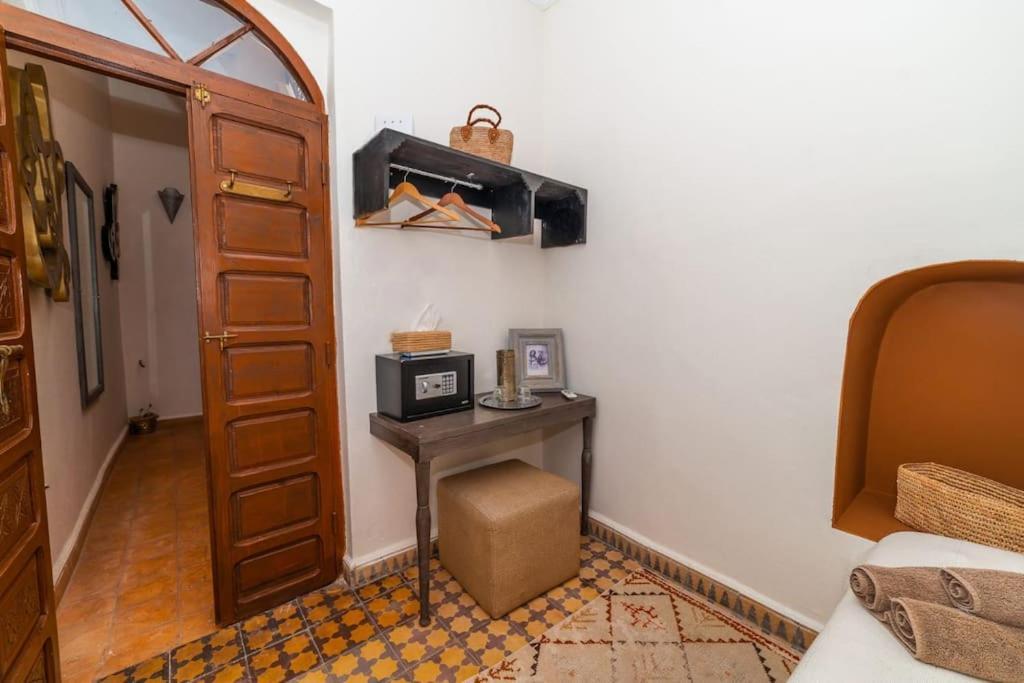 3 - Petit Dejeuner Gratuit - Position Holiday home *