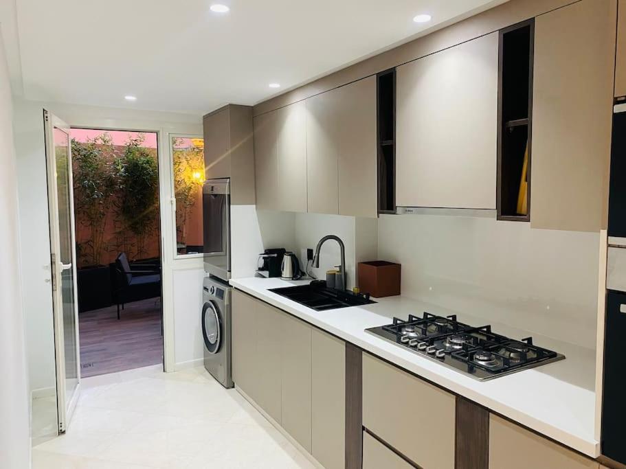 Appartement Luxueux Duplex 3 A Victor Hugo Marrakesh