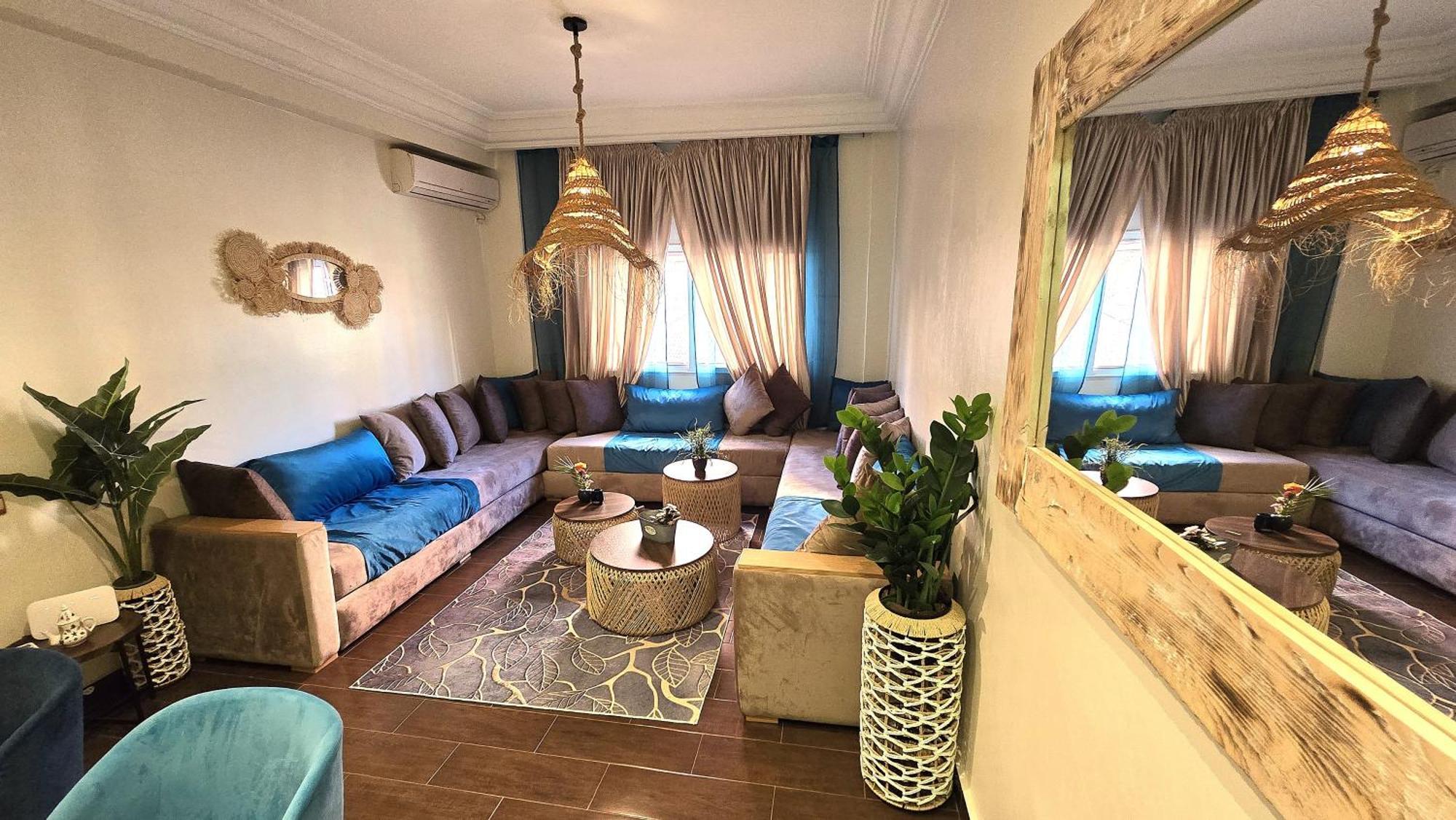 2 A Gueliz, Clim, Piscine, Parking Sous Terrain Prive Apartment