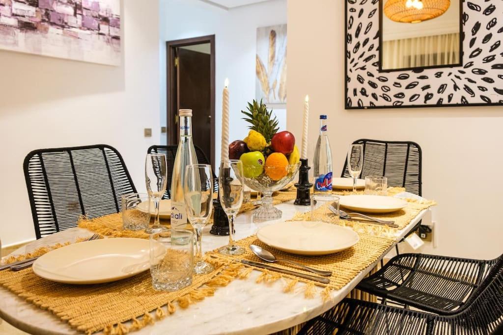 Luxury 3 Bedroom In Citycenter Marrakech *