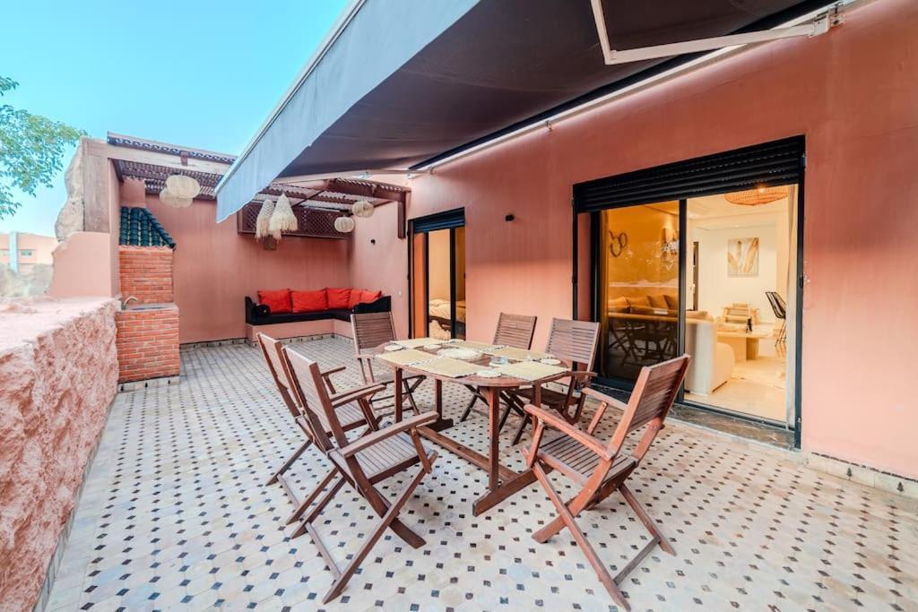 Luxury 3 Bedroom In Citycenter Marrakech Appartement *