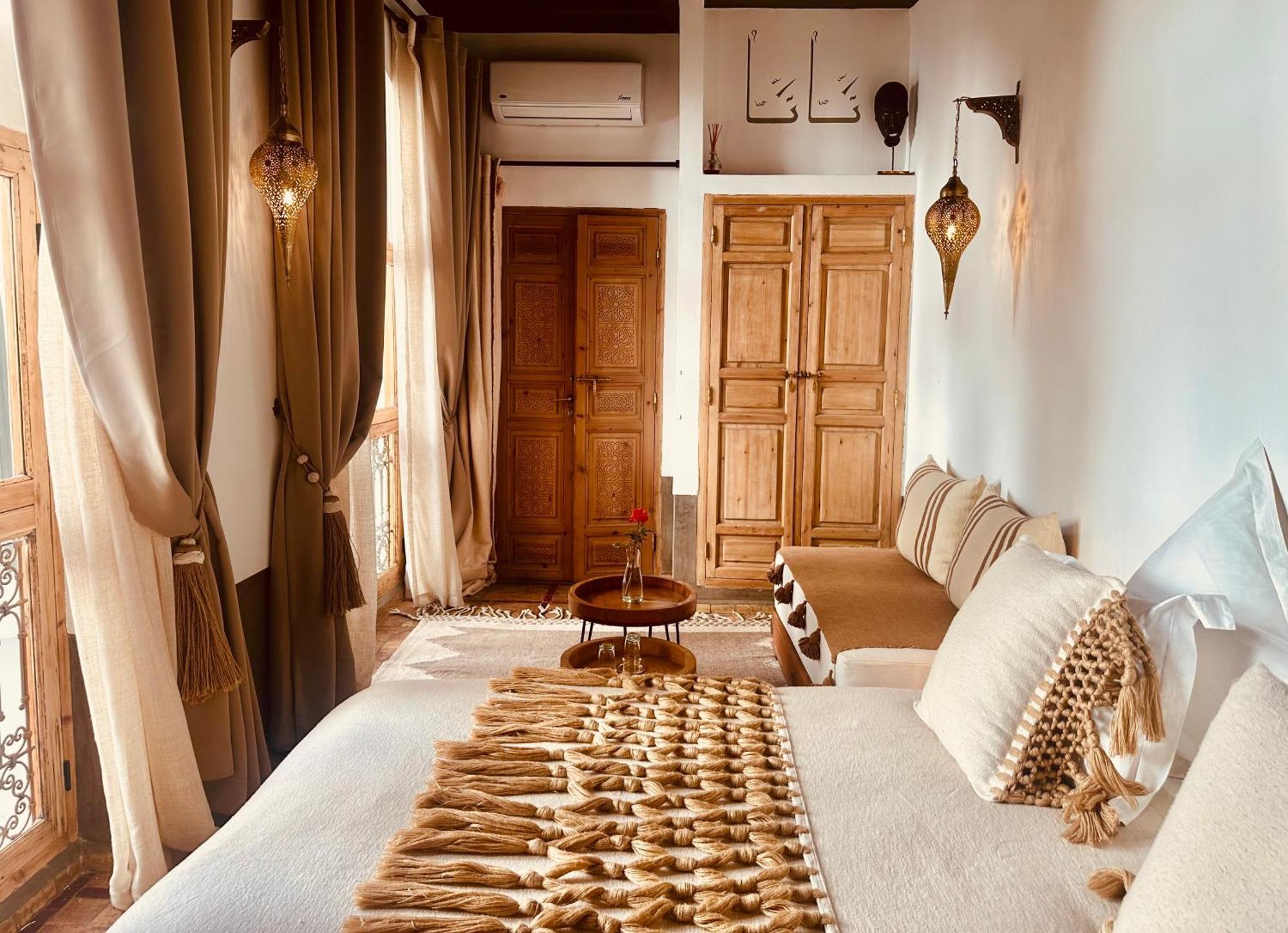 Riad Jardin Des Sens &