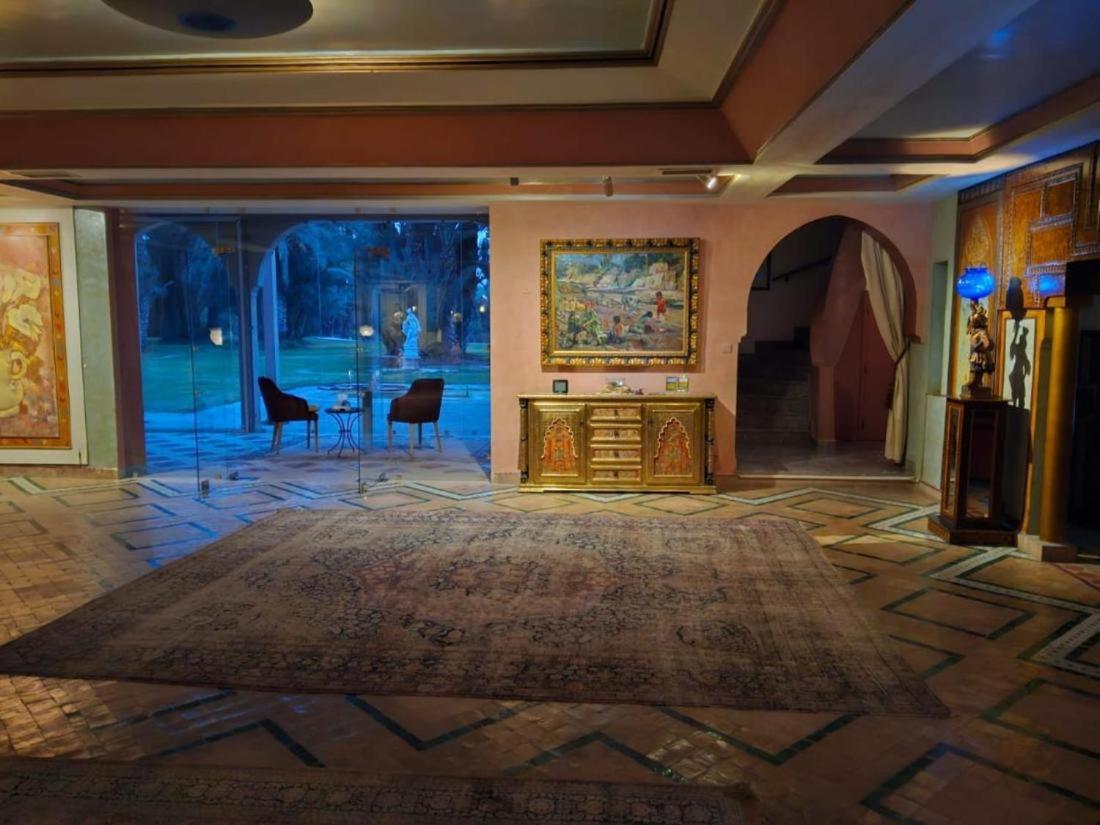 Private Luxury With Services Included Marrakesh
