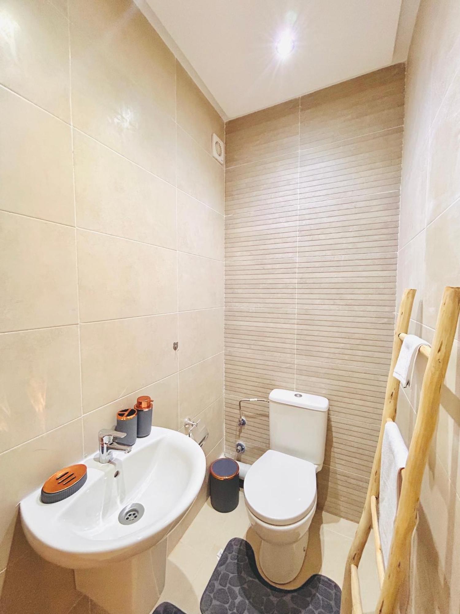 New In Gueliz, Pool, Balcony & Parking Appartement Marrakesh