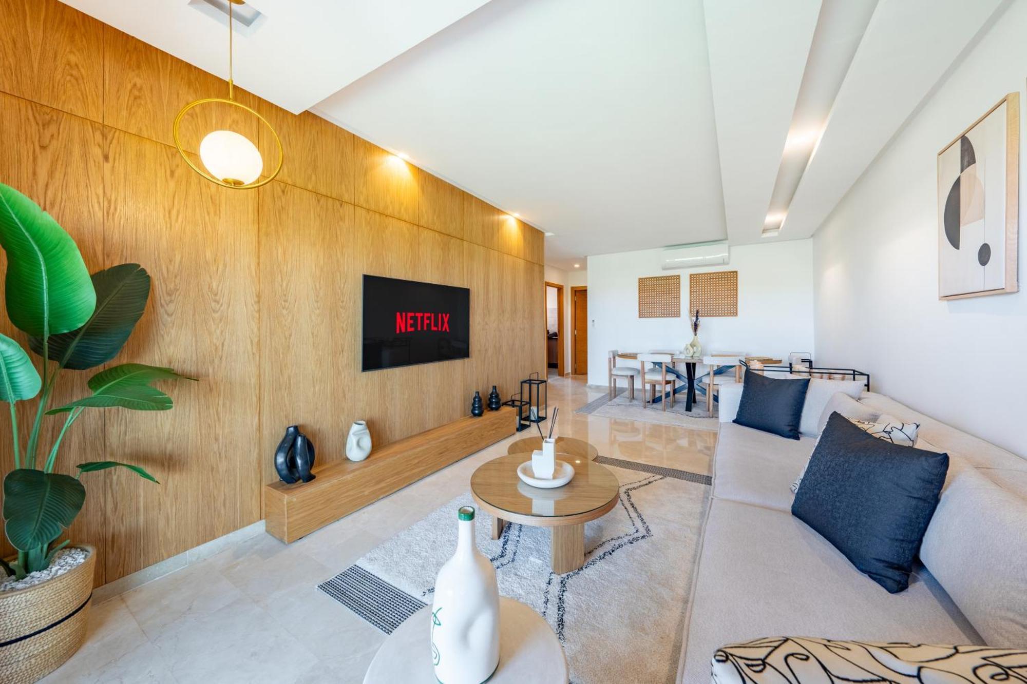 Appartement Modern Appart-golf View, Terrace & Fiber Optic