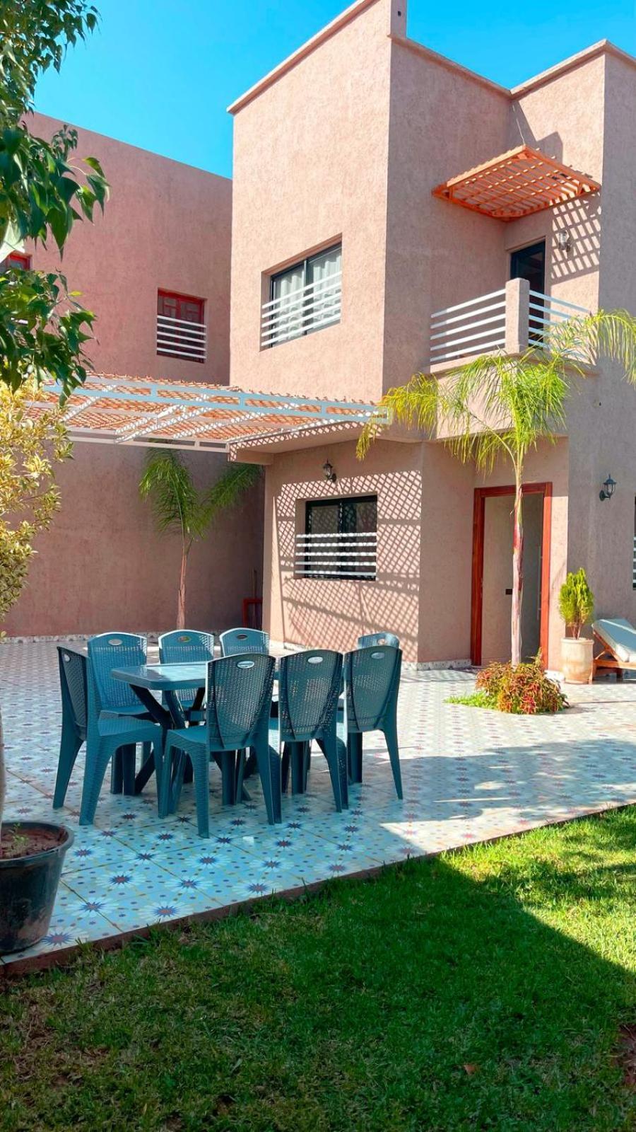 Mazigh & Piscine Villa *