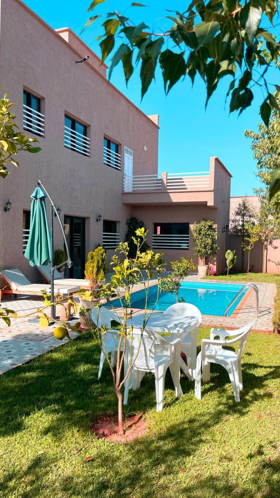 Mazigh & Piscine