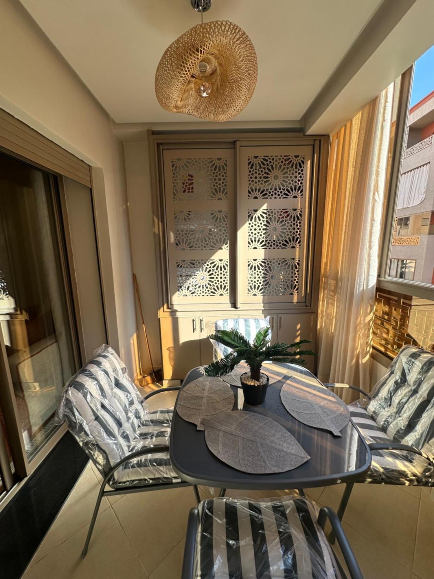 Appartement Luxury In Marrakech - Pool & Fast Wi-fi *