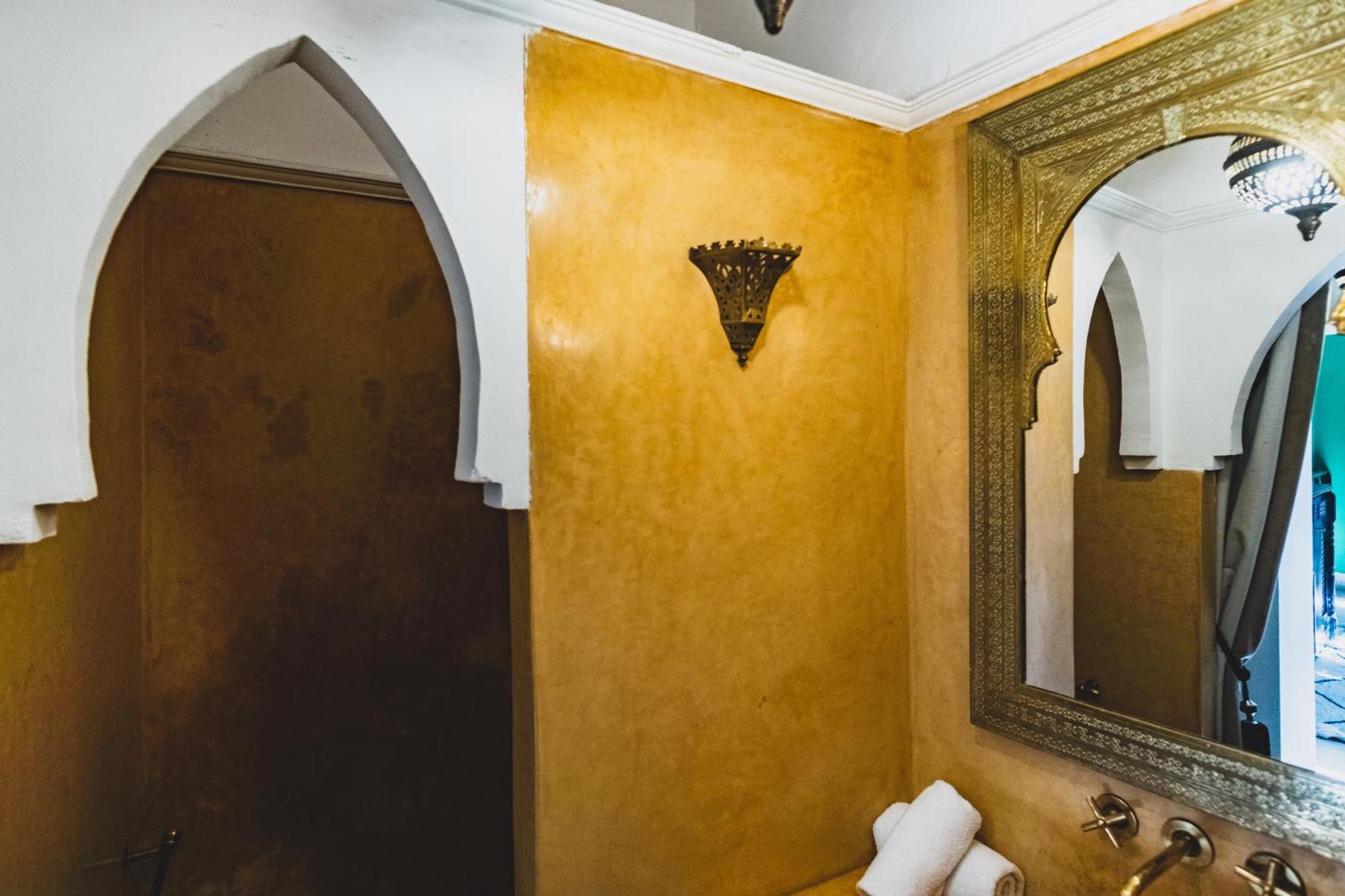 El Ayadi, Moorish * Marrakesh