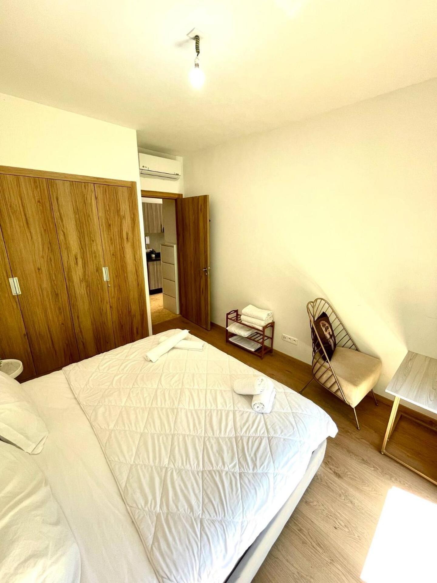 Ana Cosy - Clim, Wifi, Jardin A 10min De L'aeroport Appartement