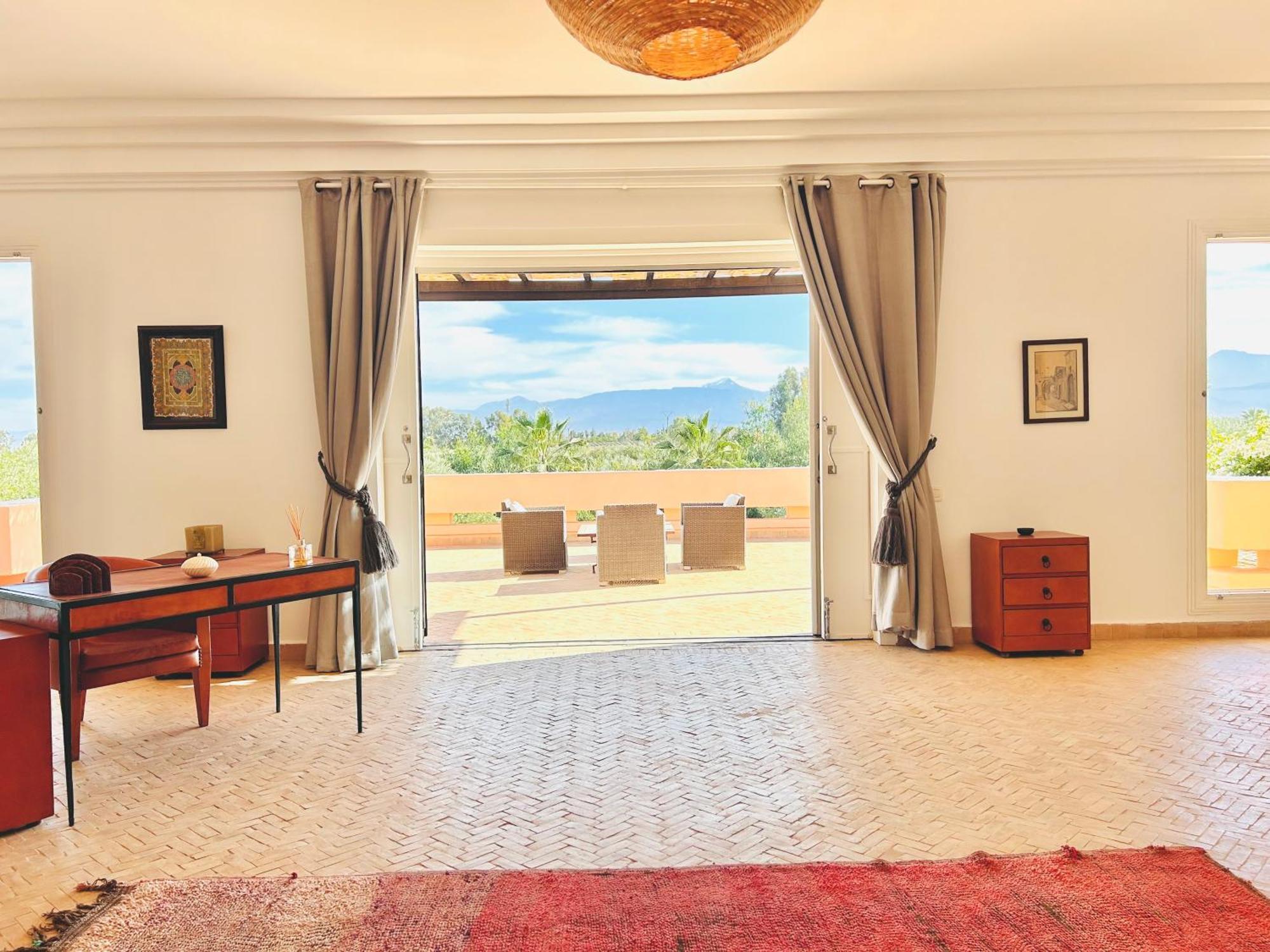 Luxury Getaway In Marrakech , Zaria With Pool And Breakfast Villa *
