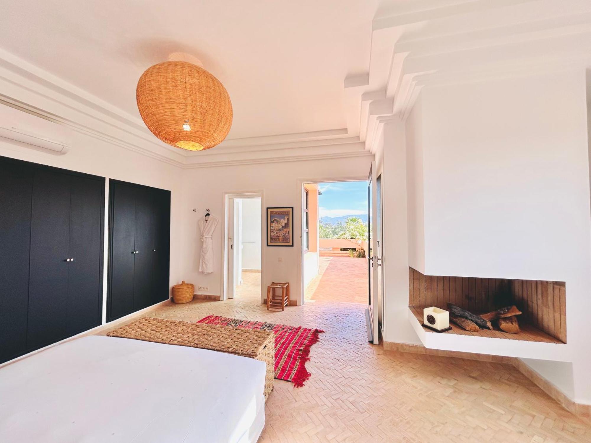 Luxury Getaway In Marrakech , Zaria With Pool And Breakfast