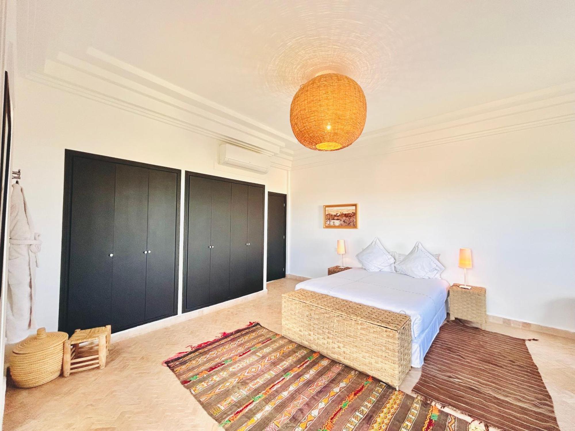 Luxury Getaway In Marrakech , Zaria With Pool And Breakfast Villa