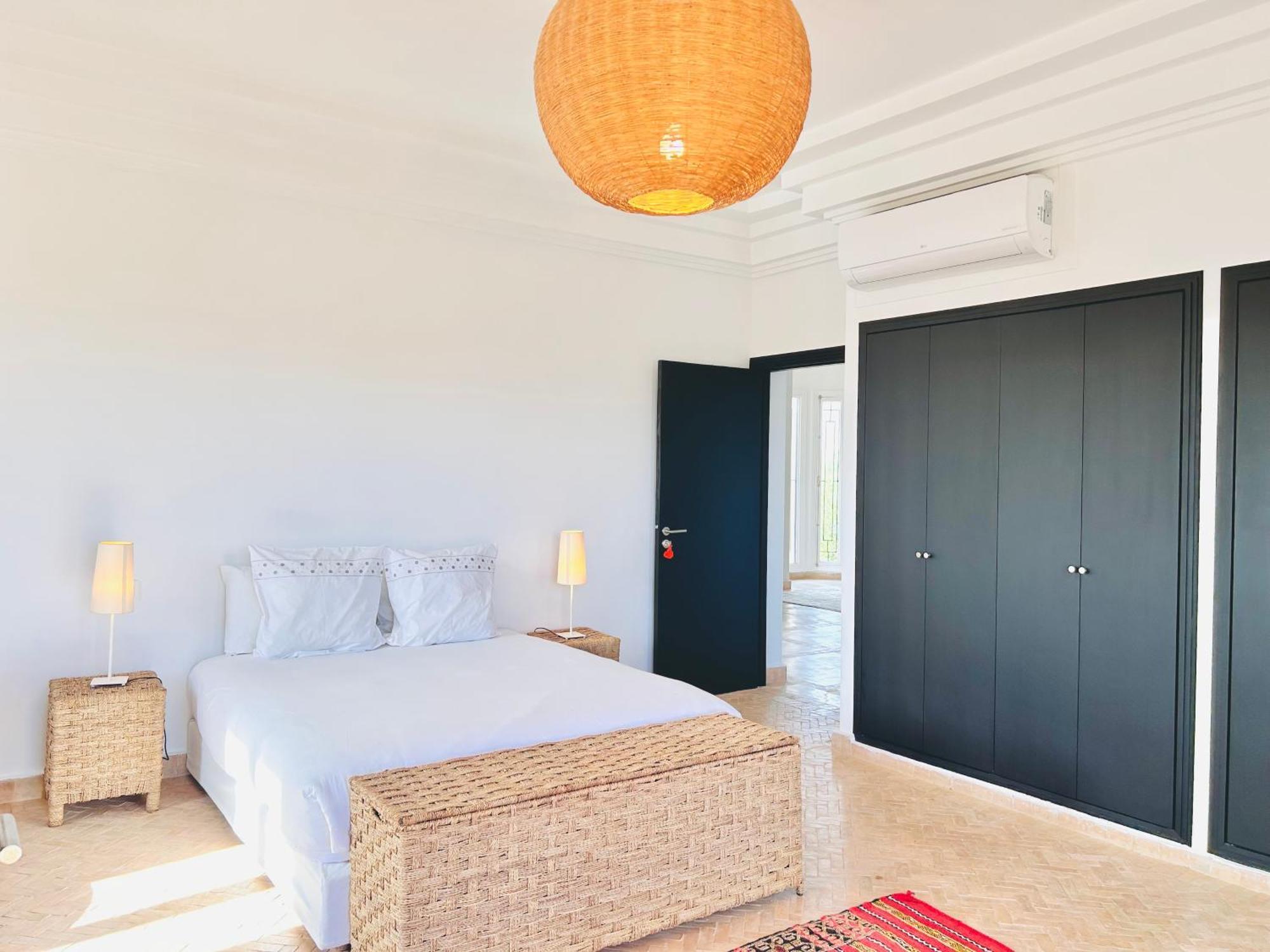 Villa Luxury Getaway In Marrakech , Zaria With Pool And Breakfast *