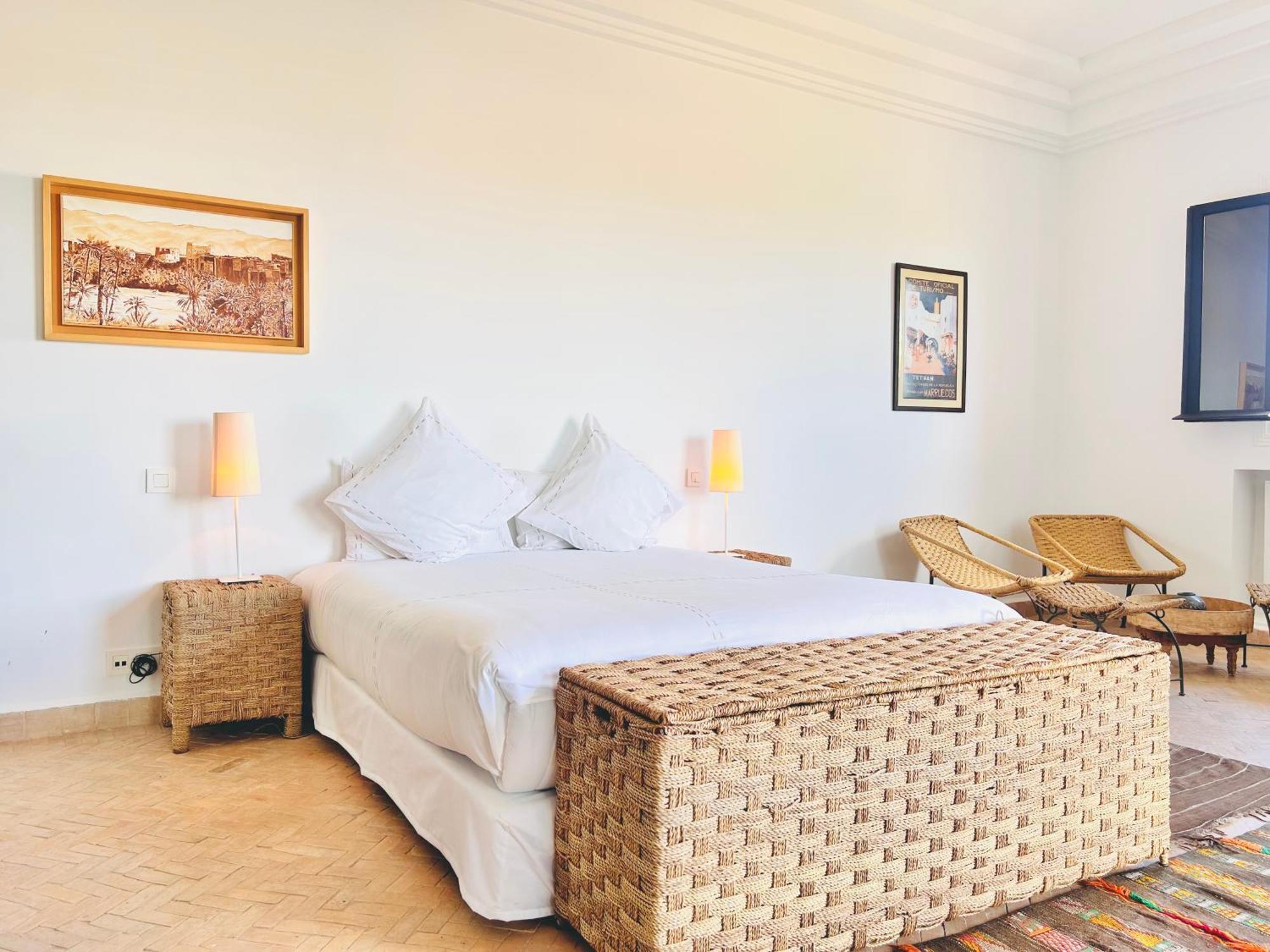 Villa Luxury Getaway In Marrakech , Zaria With Pool And Breakfast *