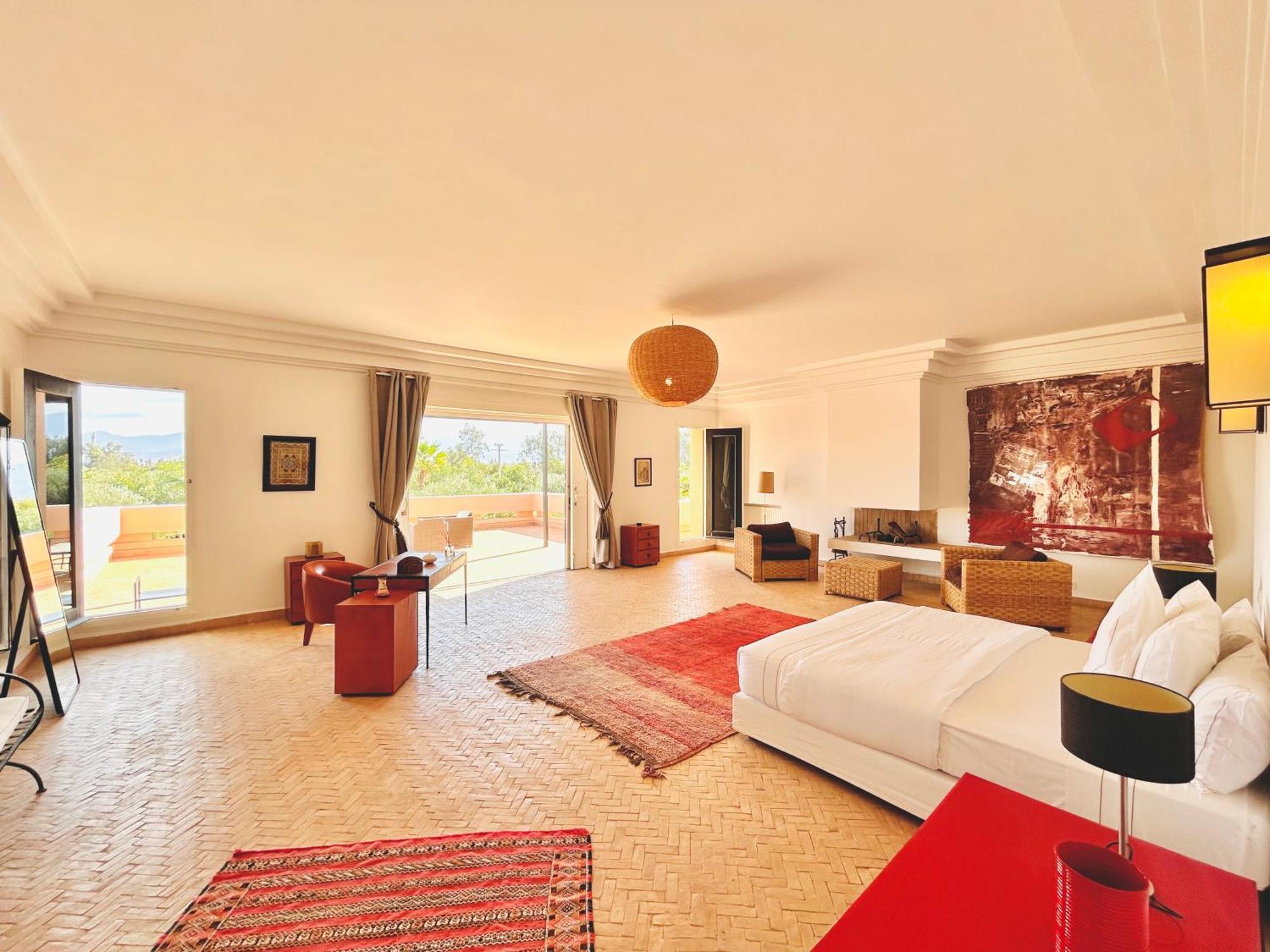 Villa Luxury Getaway In Marrakech , Zaria With Pool And Breakfast *