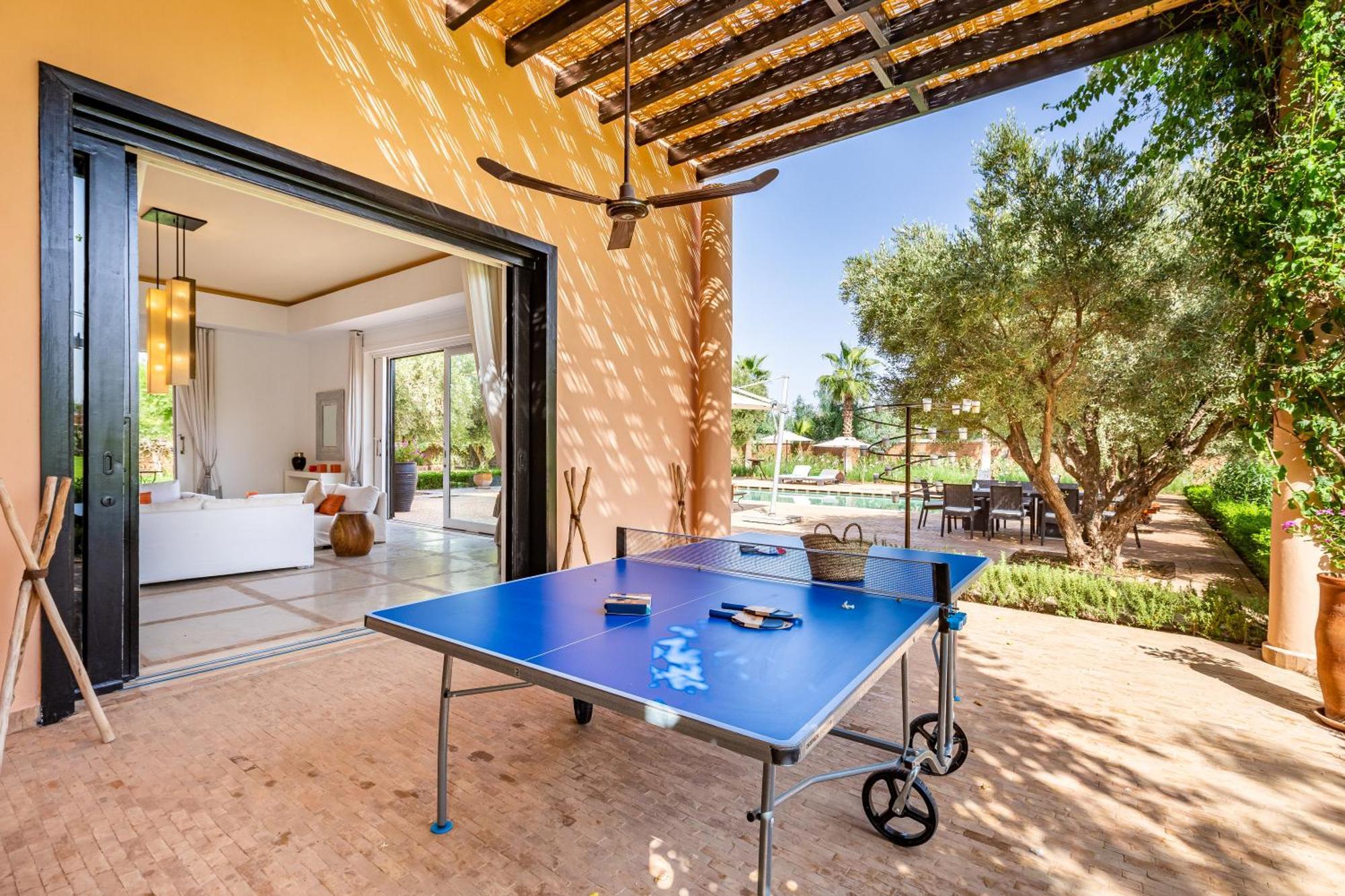 Luxury Getaway In Marrakech , Zaria With Pool And Breakfast