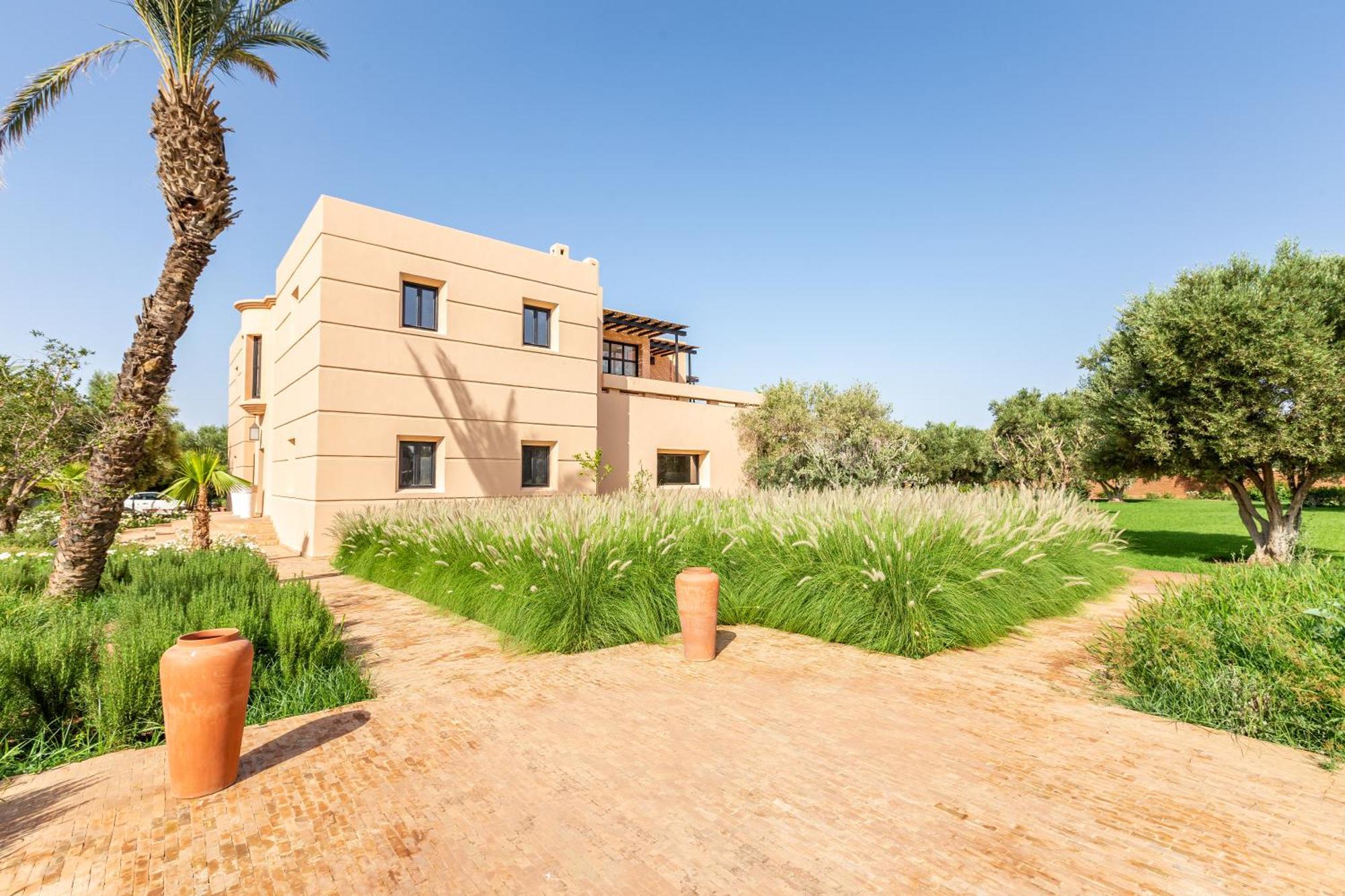 Luxury Getaway In Marrakech , Zaria With Pool And Breakfast Villa