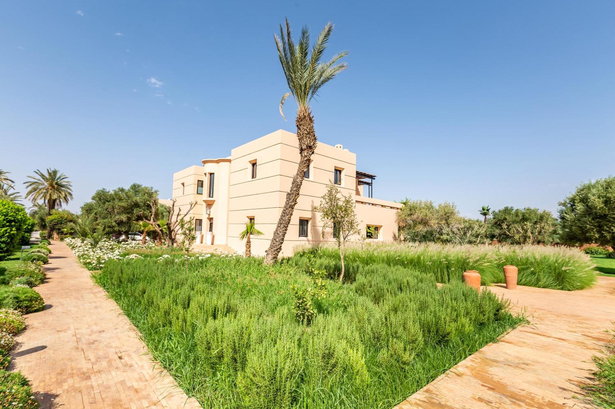 Luxury Getaway In Marrakech , Zaria With Pool And Breakfast Villa *