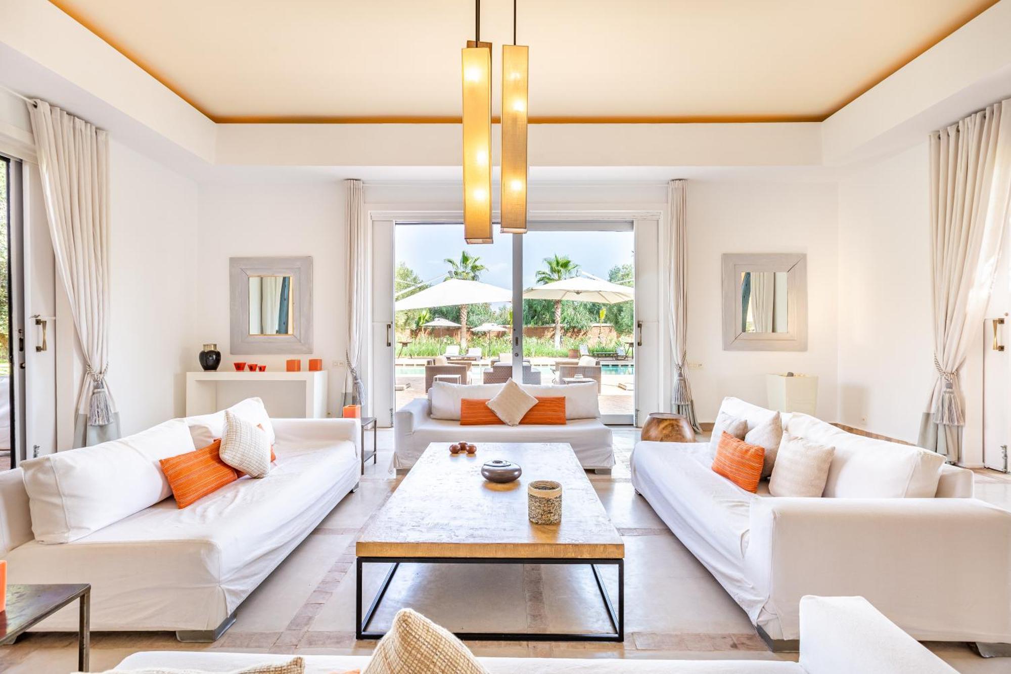 Luxury Getaway In Marrakech , Zaria With Pool And Breakfast Villa