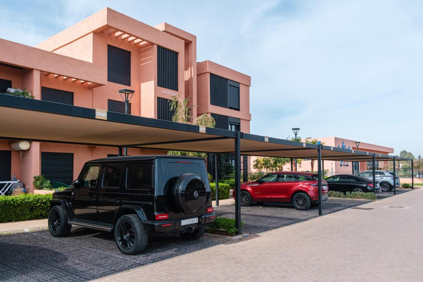 Luxury And Serenity At Noria Golf And Pool