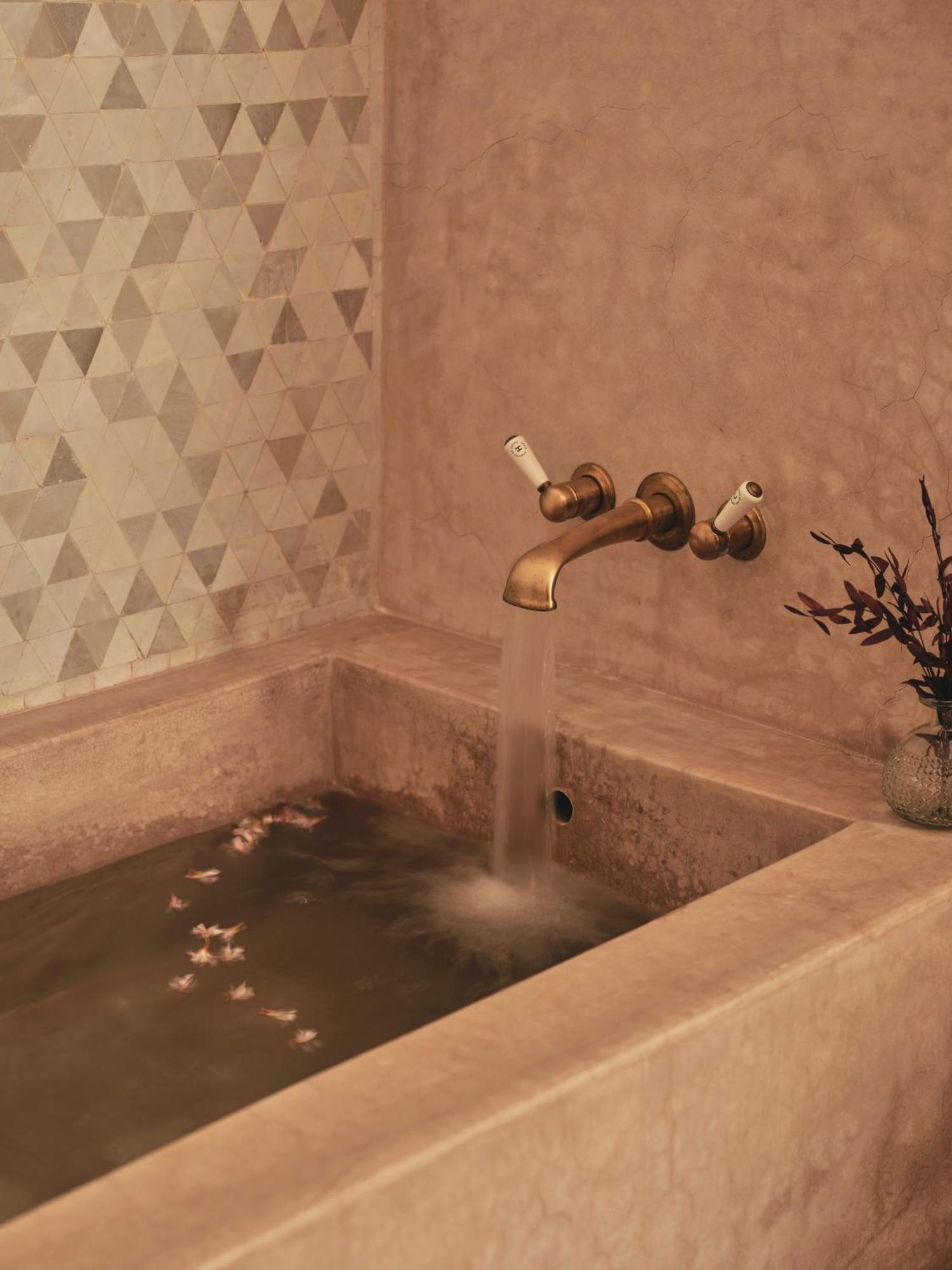 Izza Marrakech Hotel