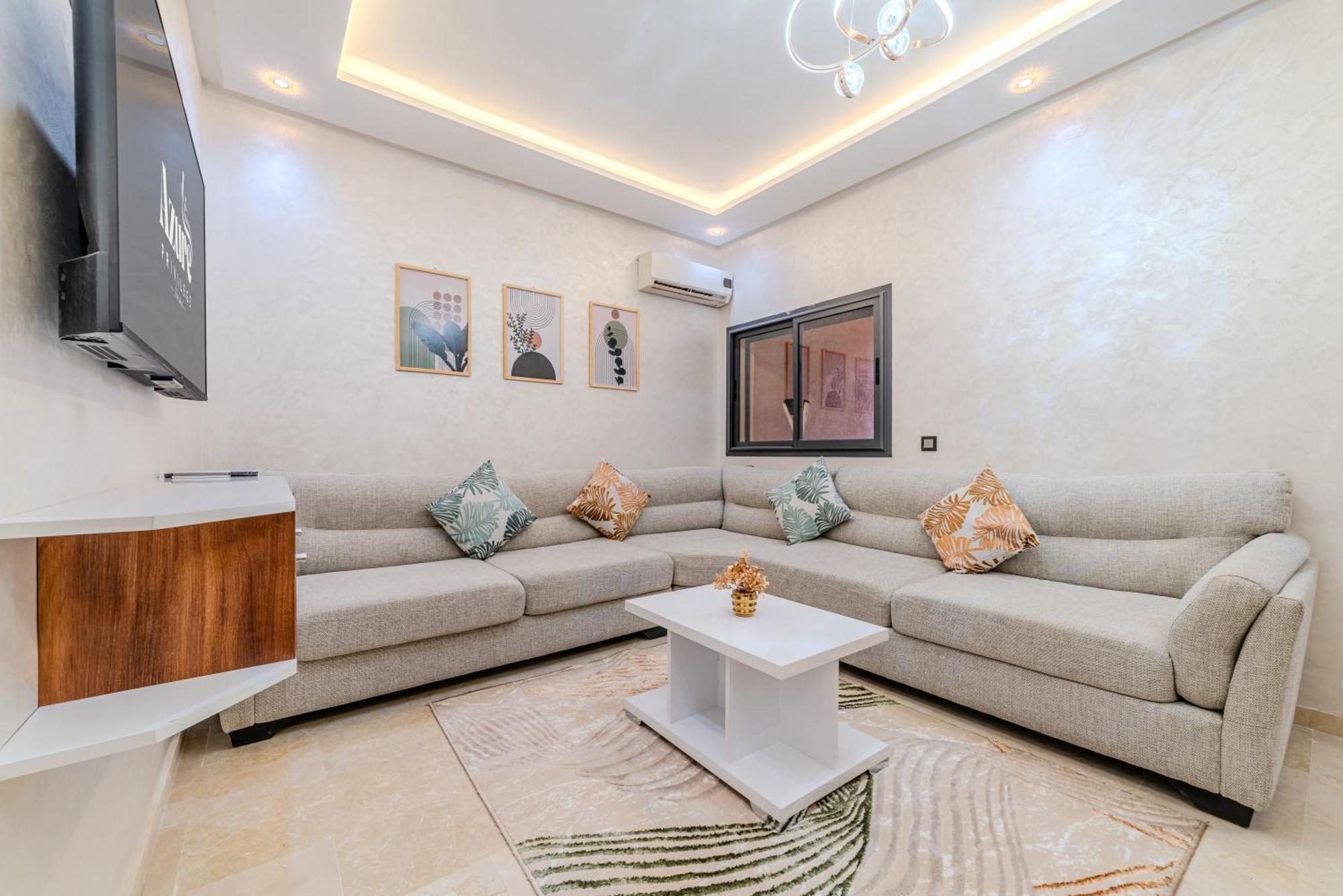 New Proche M-avenue , Swimming Pool , Fibre Optique Wifi , Free Parking *