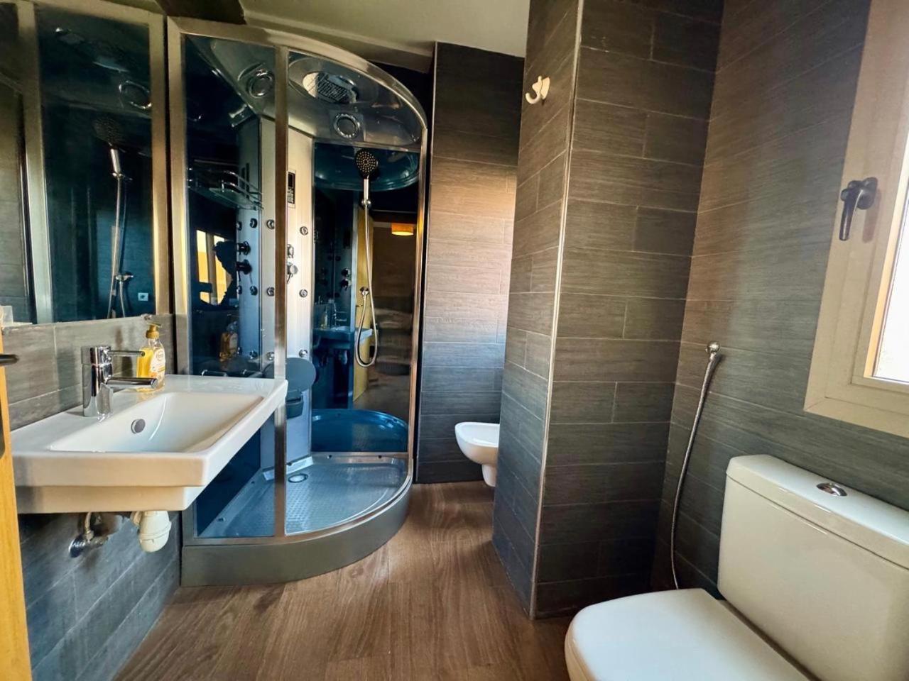 Vakantiehuis Des Ocres - Elegance Et Luxe A 5km Du Centre !