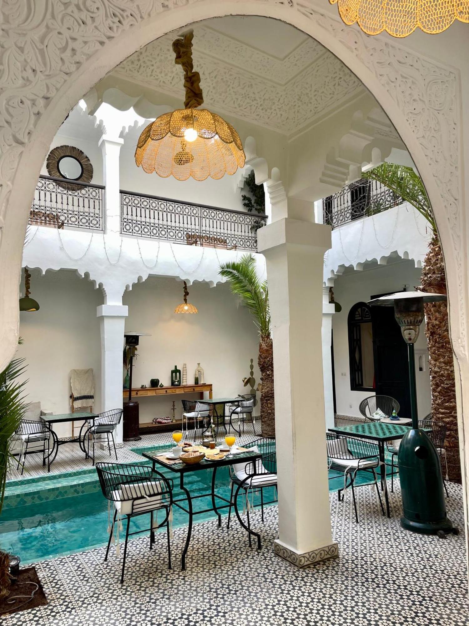 Fabiola Et Riad
