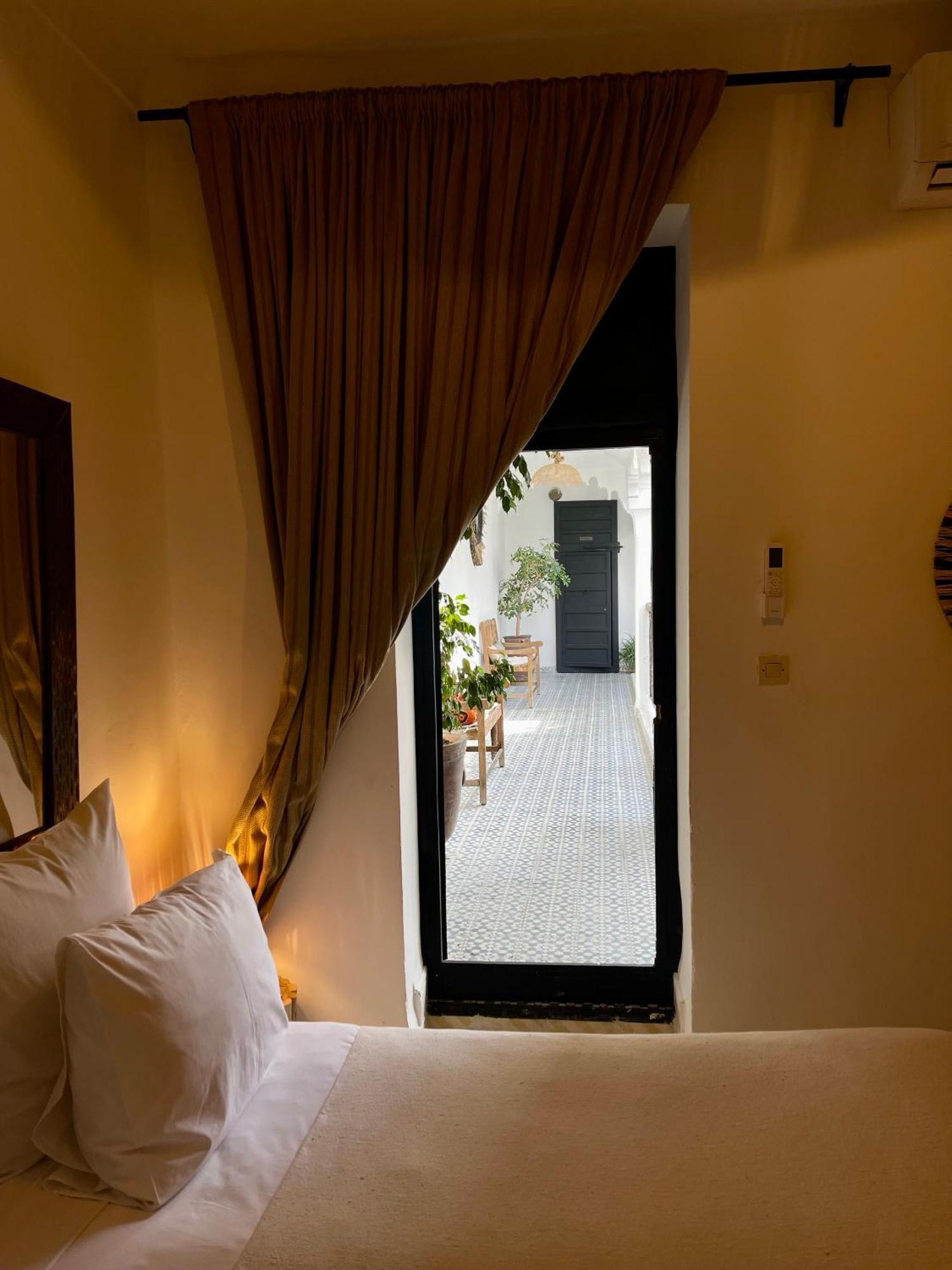 Riad Fabiola Et