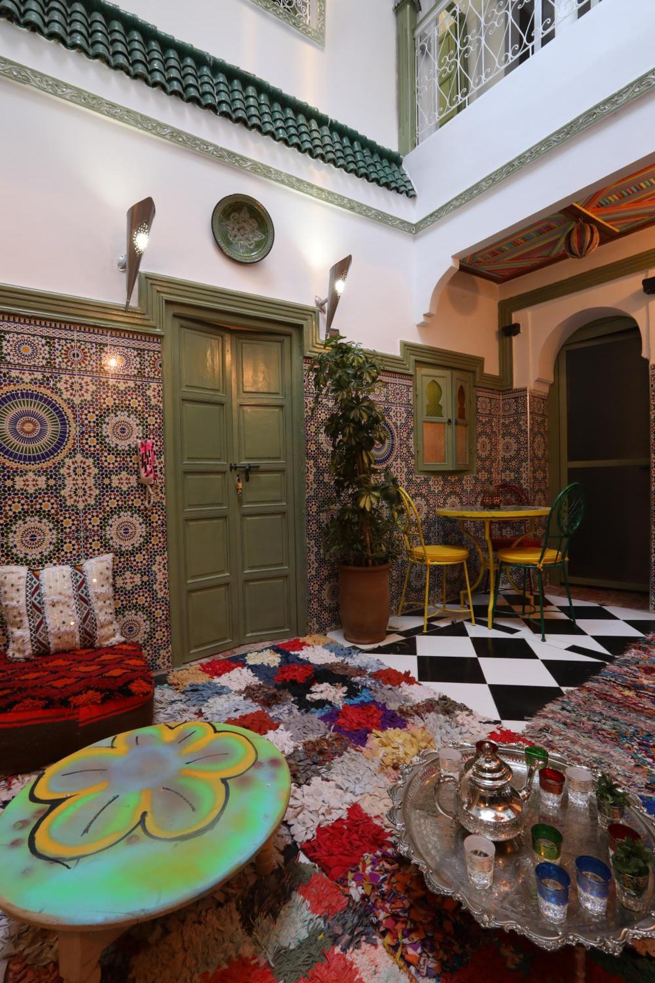Dar Lfen Riad