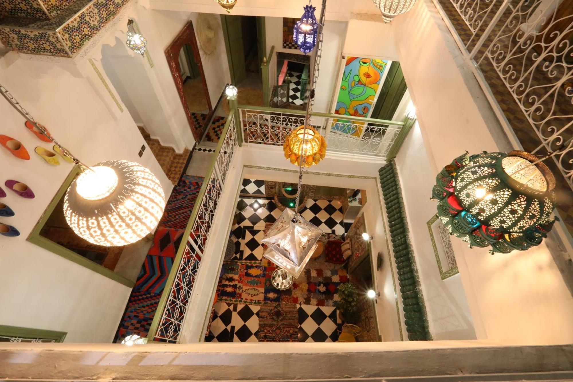 Dar Lfen Riad