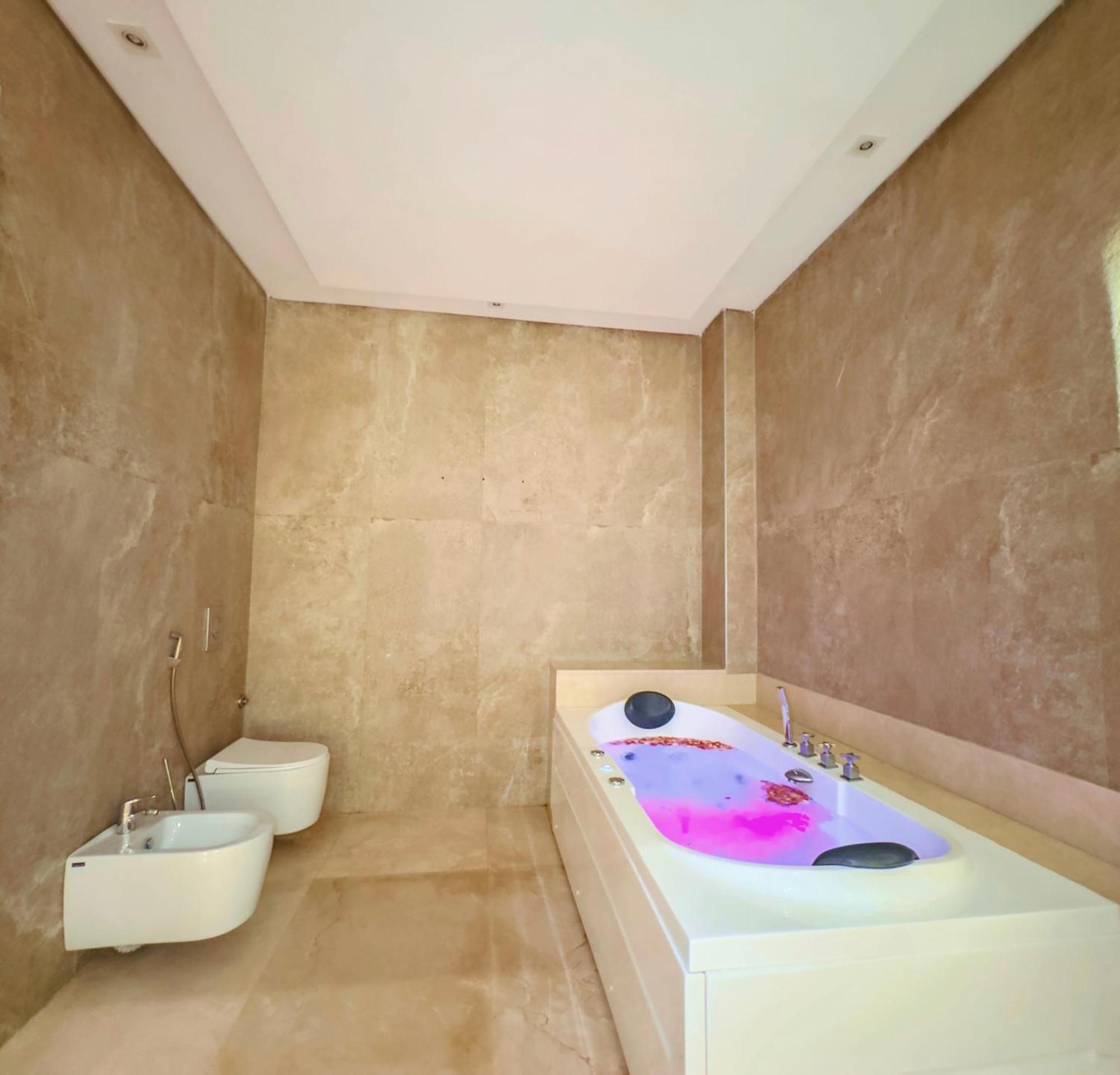 Villa Marrakech, 15 Min From Center, Disco, Hammam