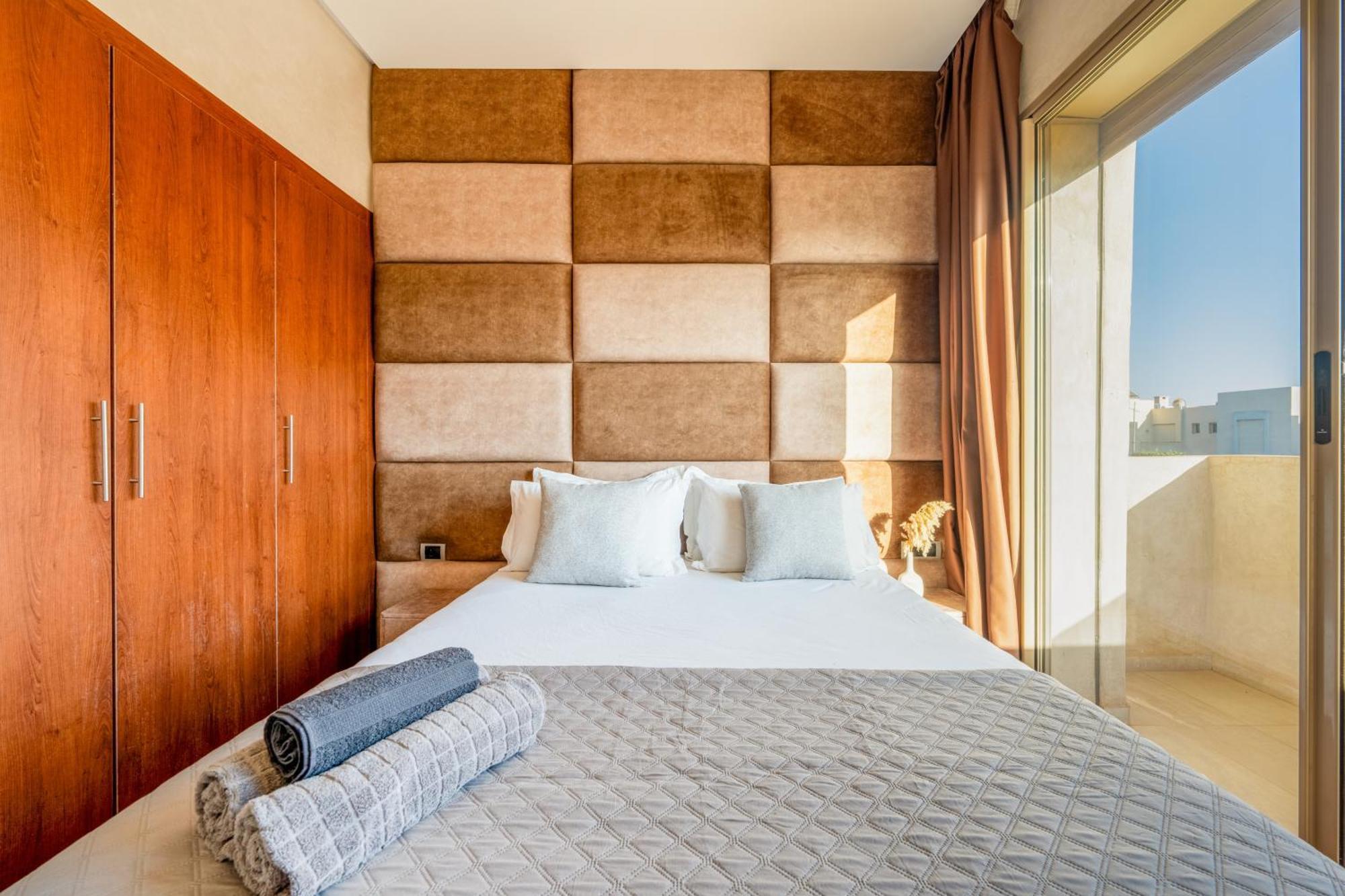 Apartment Paisible Avec Piscine Et Pres Du Golf
