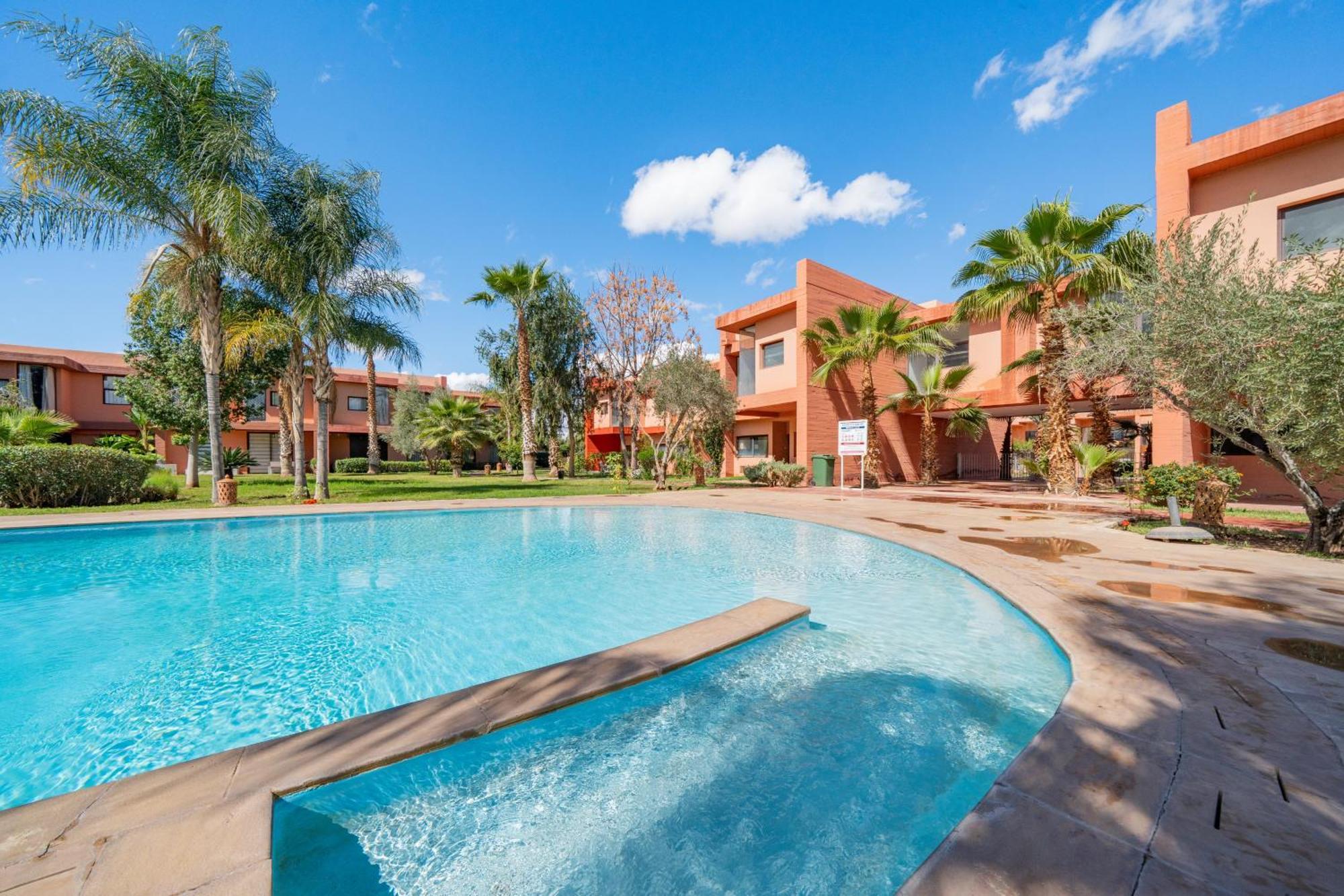 D'exception-piscine Appartement