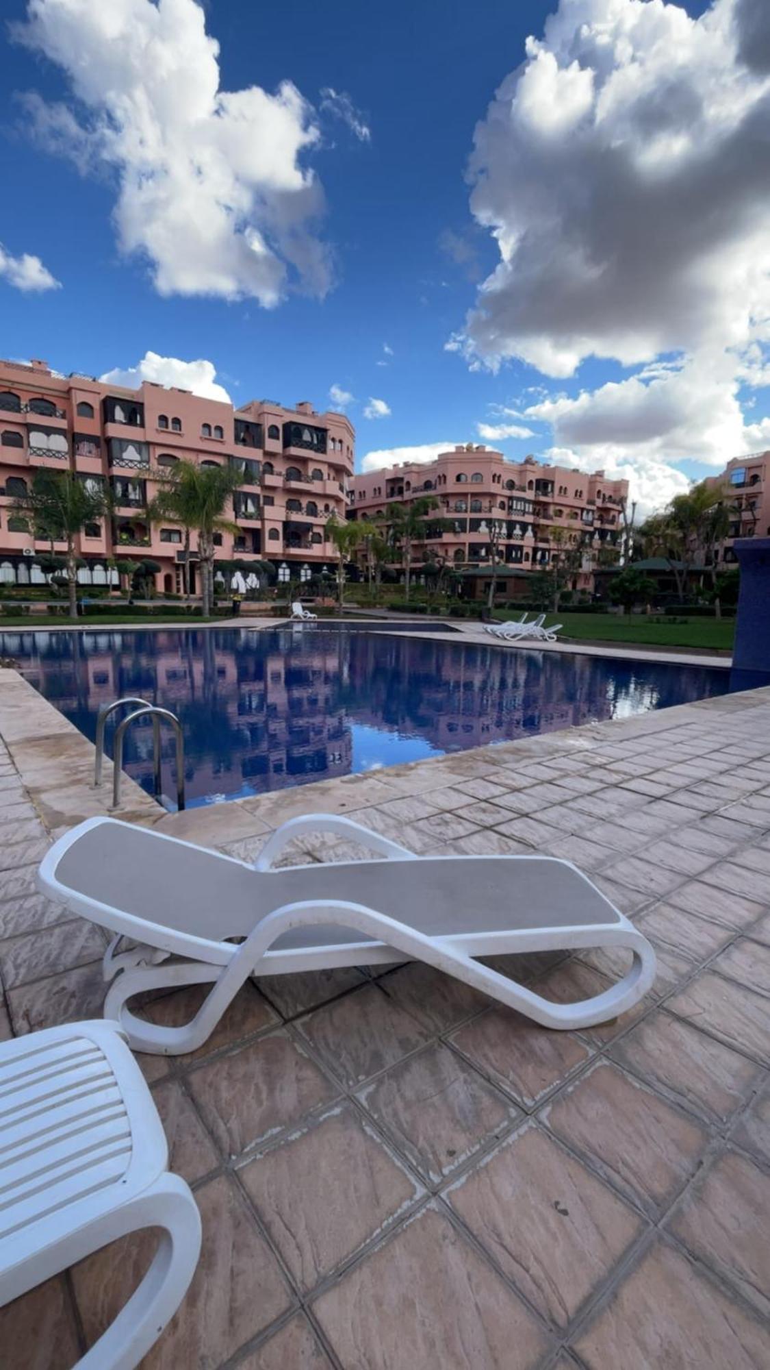 2 A Marrakech Appartement *