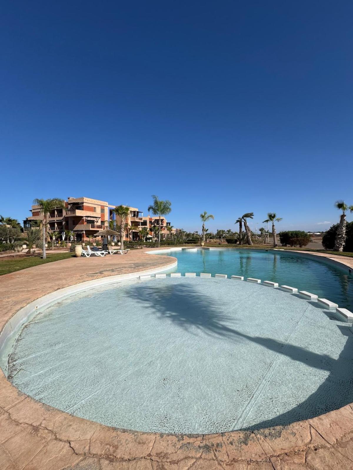 Appartement Cosy Avec Piscine, Terrain Tennis Et Loisirs