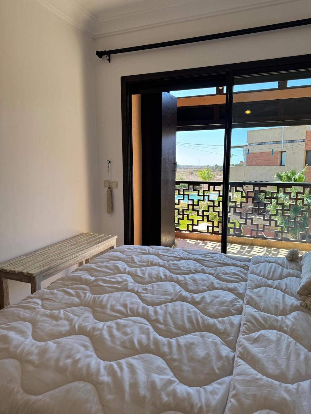 Cosy Avec Piscine, Terrain Tennis Et Loisirs * Marrakesh