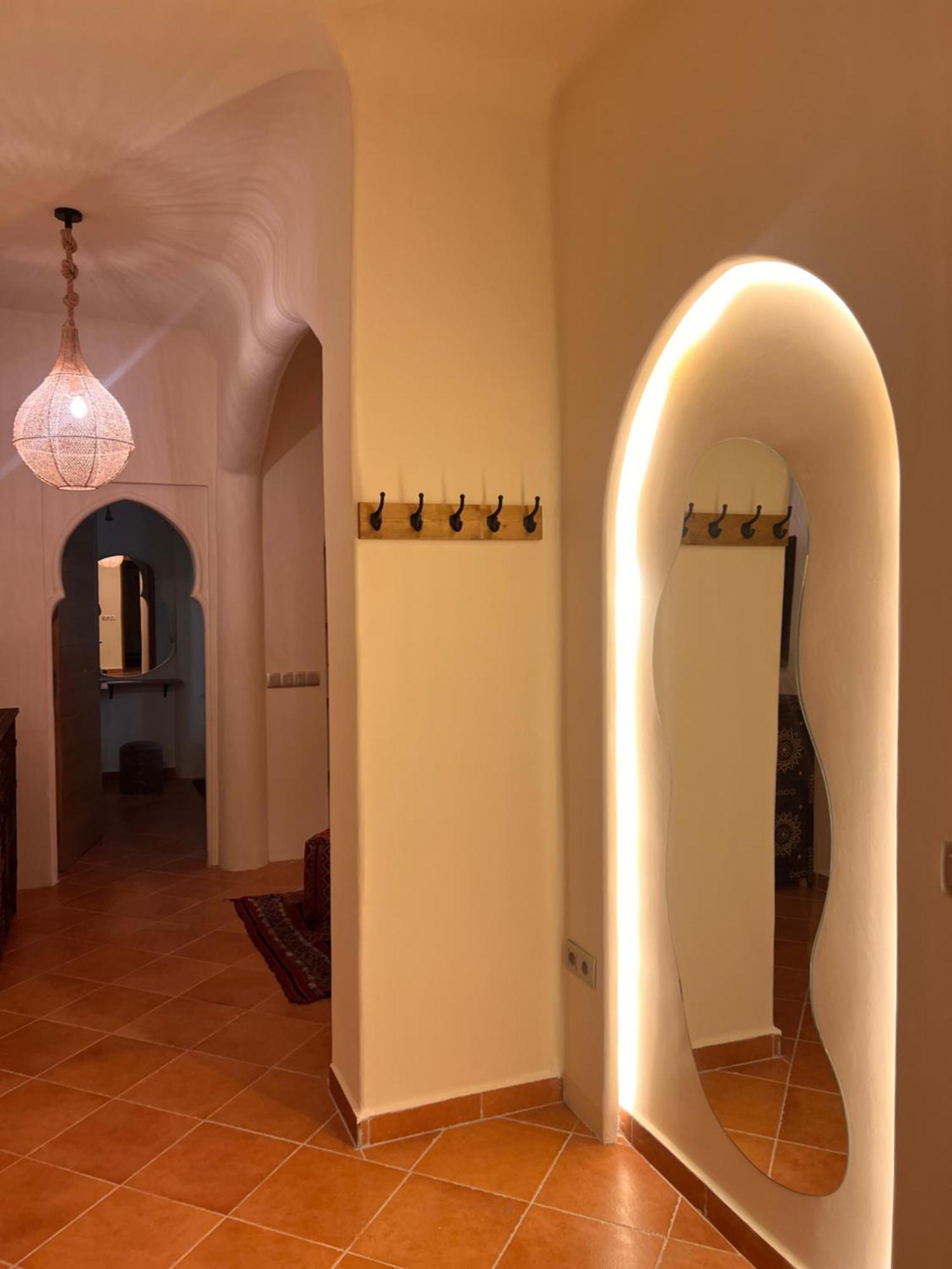 F3 Exceptionnel A Gueliz - A 5 Min De La Gare - Piscine, Wi-fi Et Parking Au Coeur De Marrakech Appartement