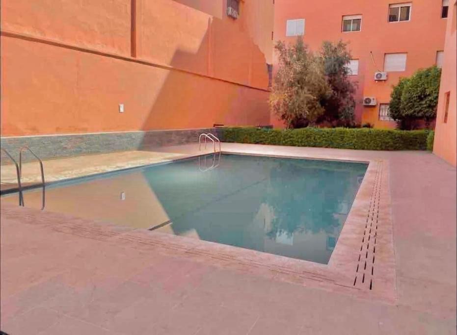 F3 Exceptionnel A Gueliz - A 5 Min De La Gare - Piscine, Wi-fi Et Parking Au Coeur De Marrakech Appartement Marrakesh