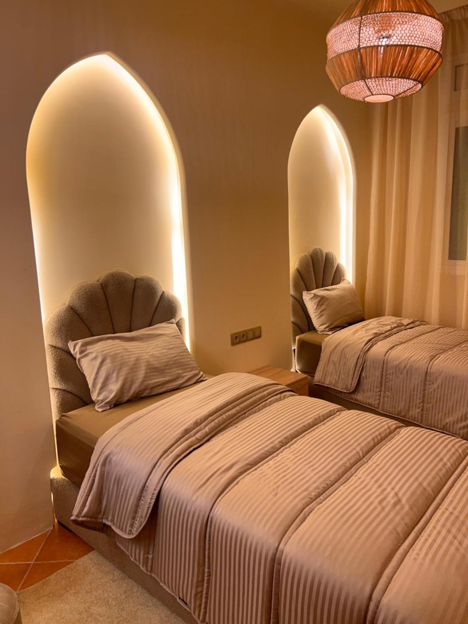 Appartement F3 Exceptionnel A Gueliz - A 5 Min De La Gare - Piscine, Wi-fi Et Parking Au Coeur De Marrakech Marrakesh