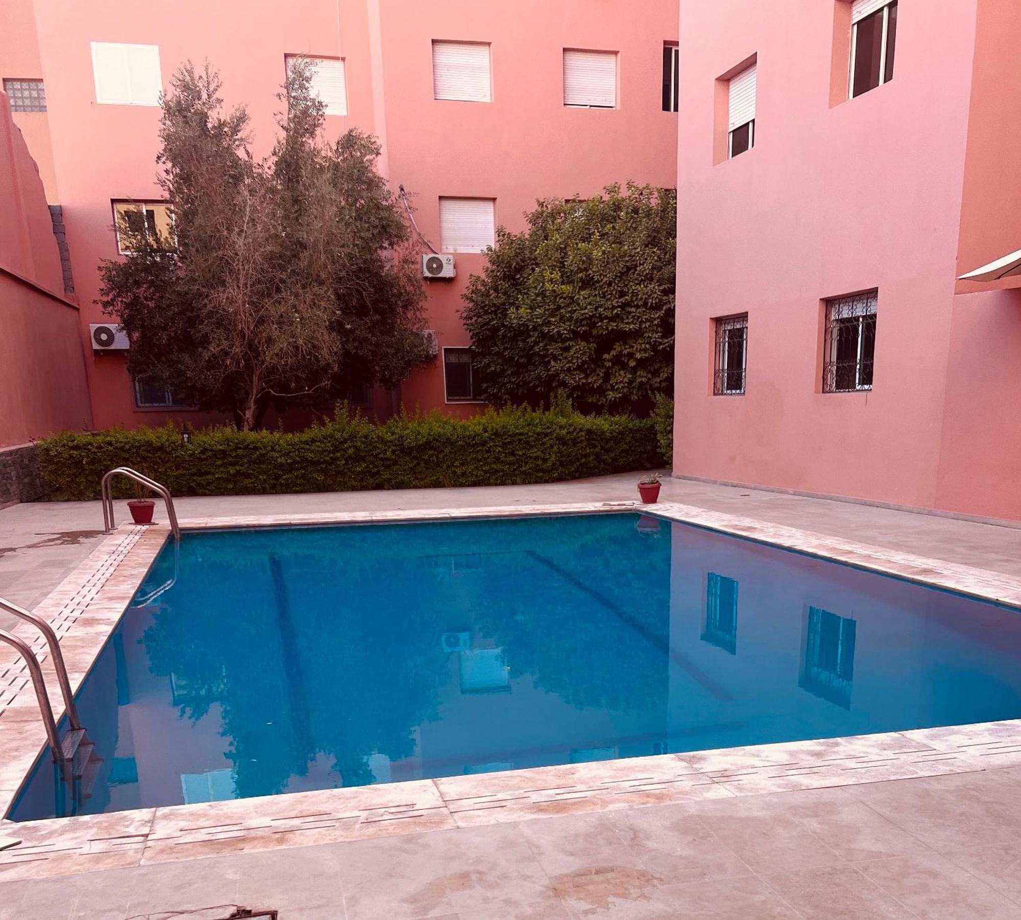 F3 Exceptionnel A Gueliz - A 5 Min De La Gare - Piscine, Wi-fi Et Parking Au Coeur De Marrakech Appartement Marrakesh