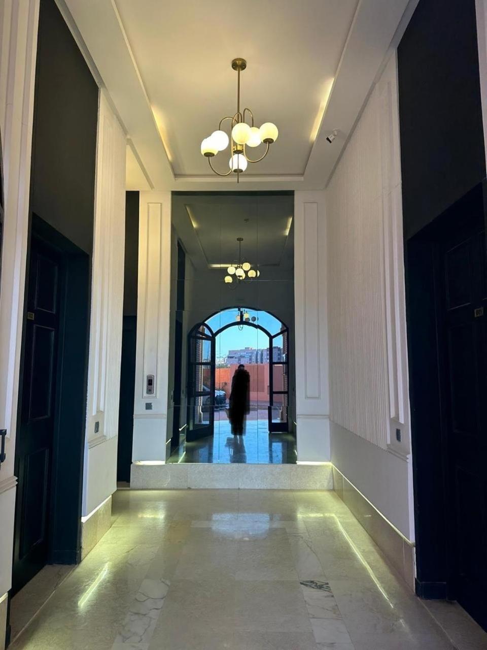Luxury And Free Parking Appartement