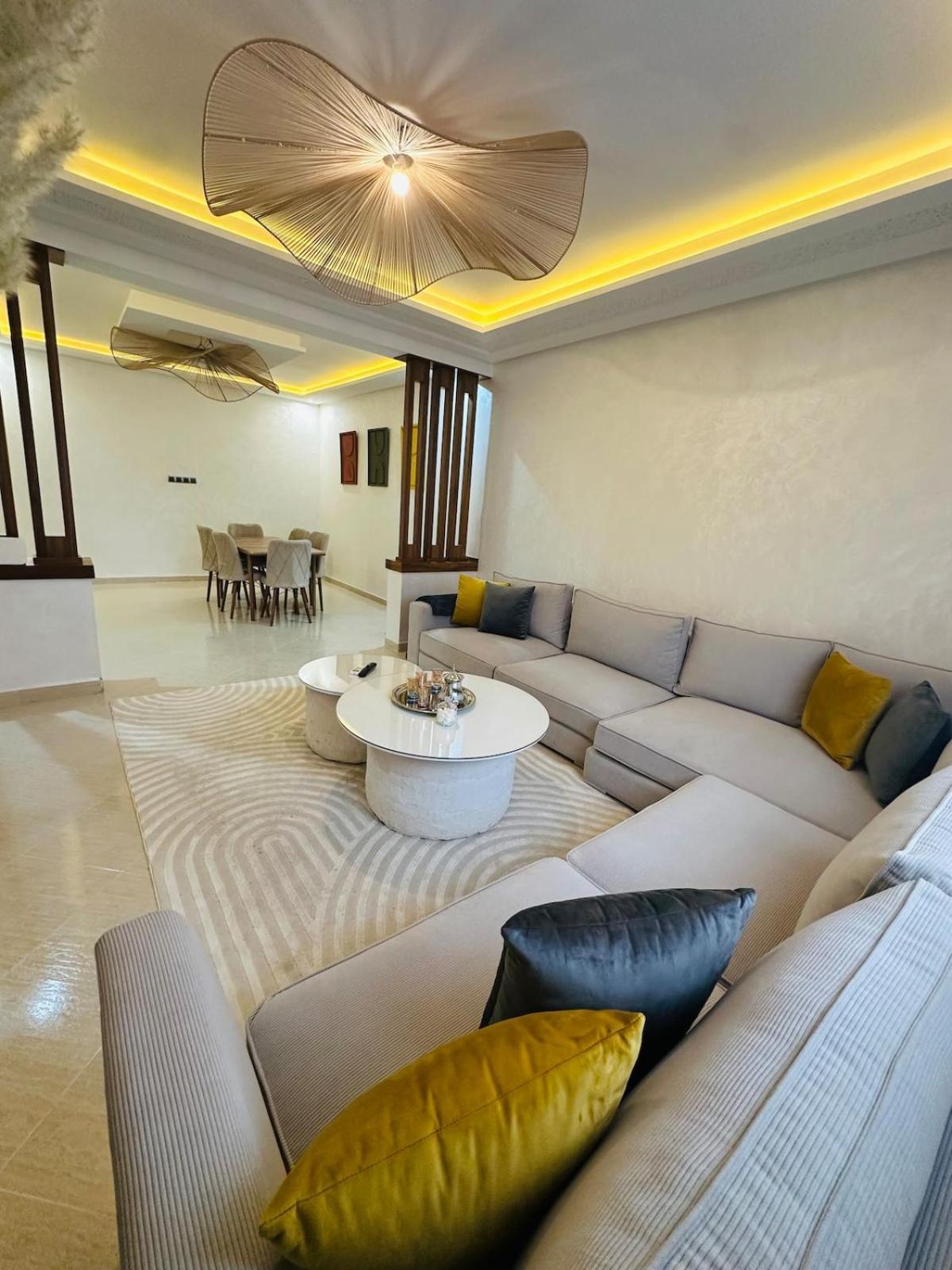 Elegant 2 Bedrooms With Pool & Wi-fi Marrakech Appartement *