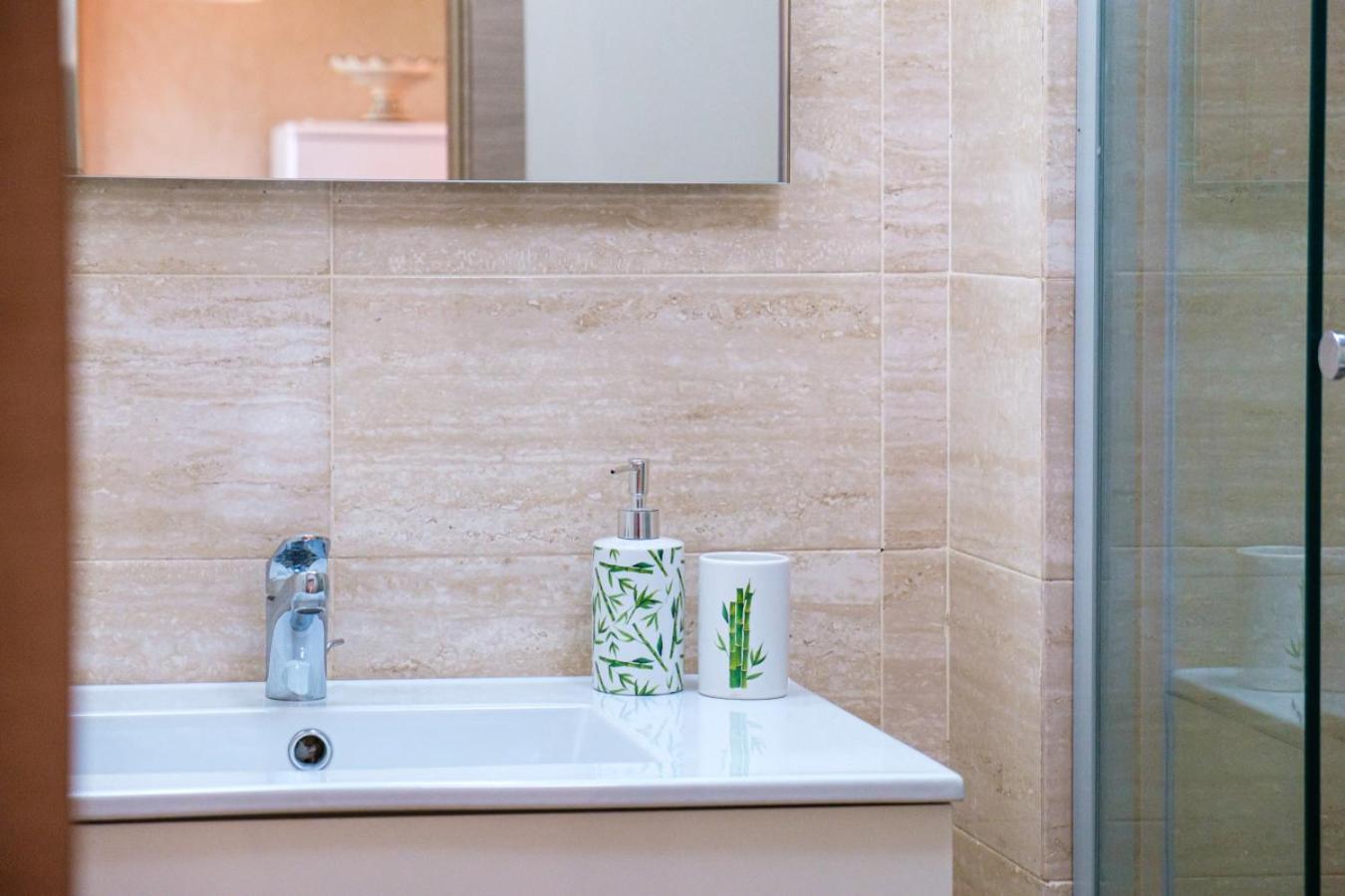 Elegant Piscine Golf Et Wifi Apartamento