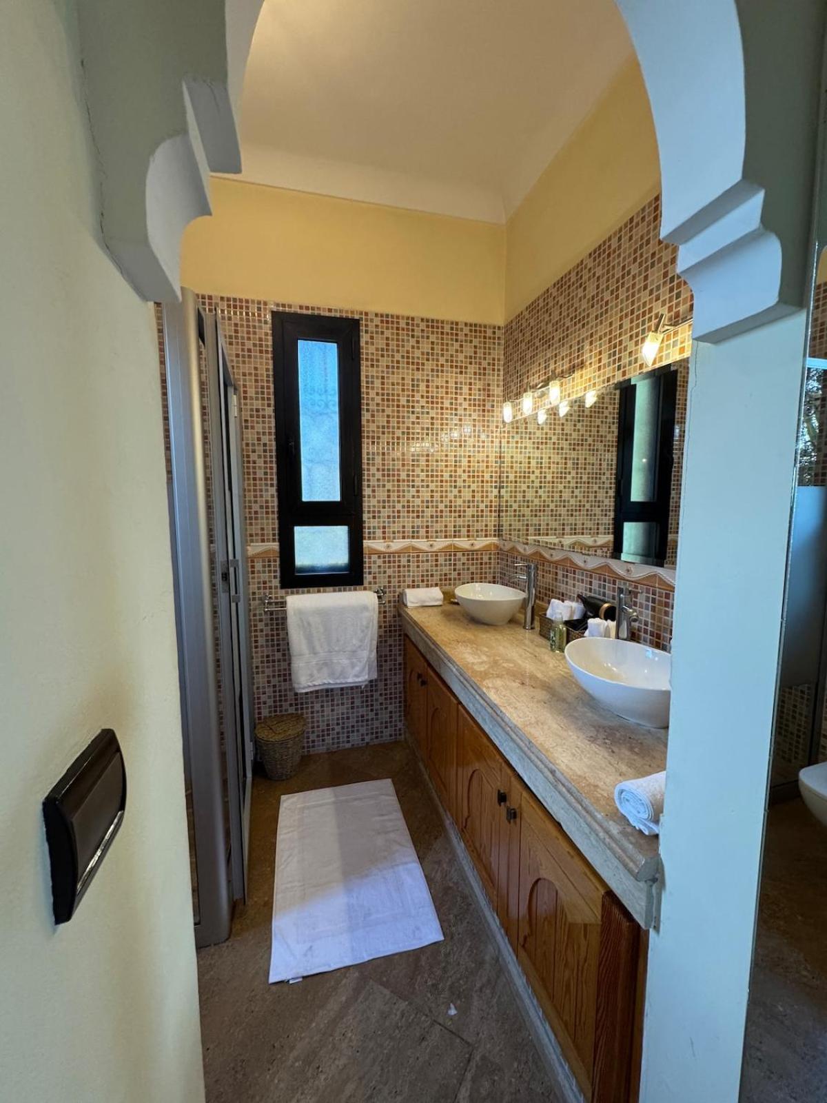Splendide Avec Piscine Villa *