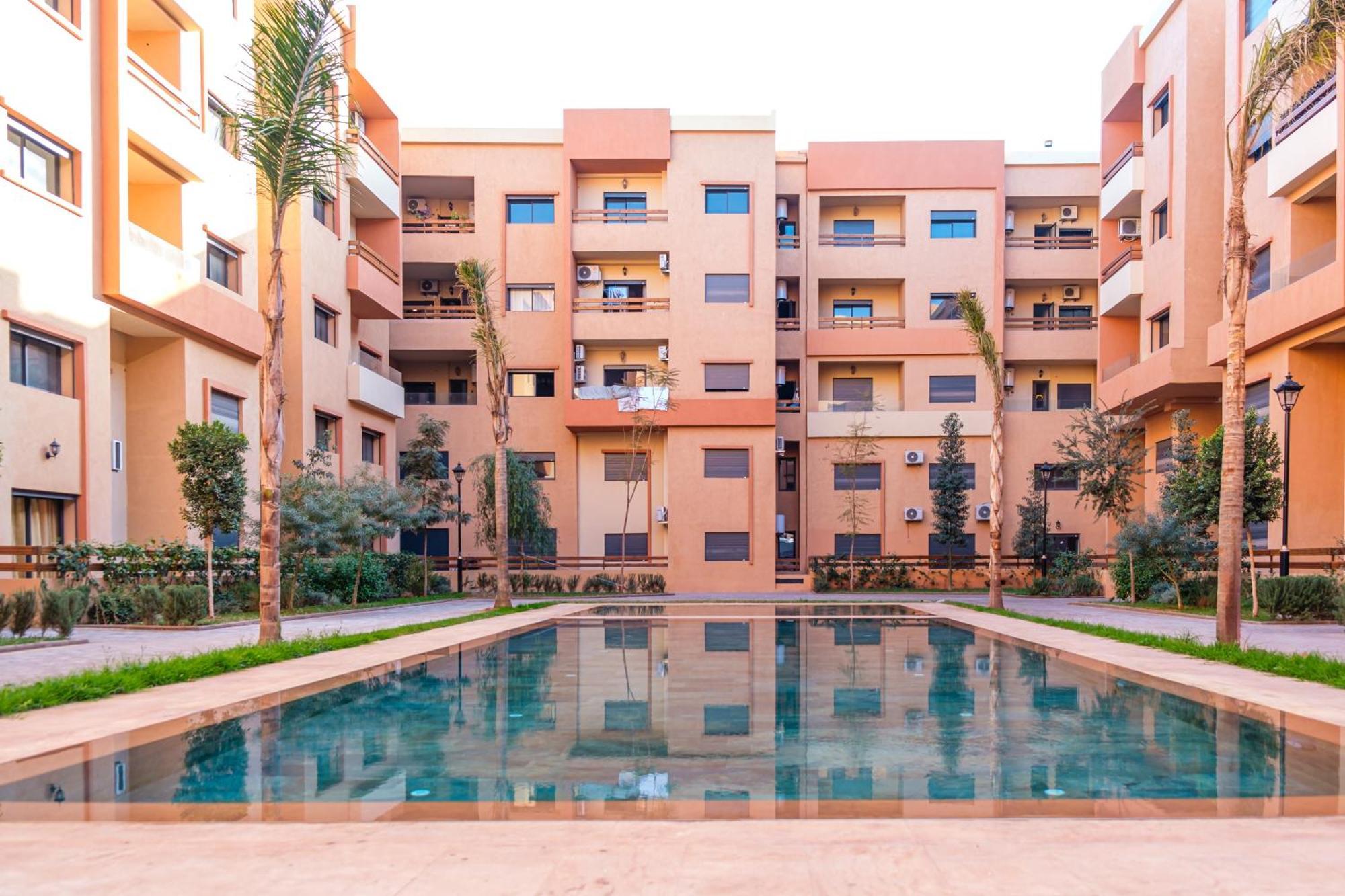 New In Gueliz, Pool, Balcony & Parking * Marrakesh