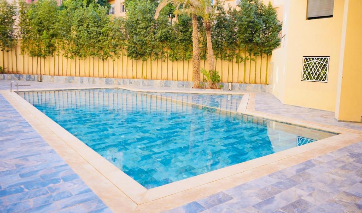 Vaste Duplex Neuf Modernes Et Raffine Appartement
