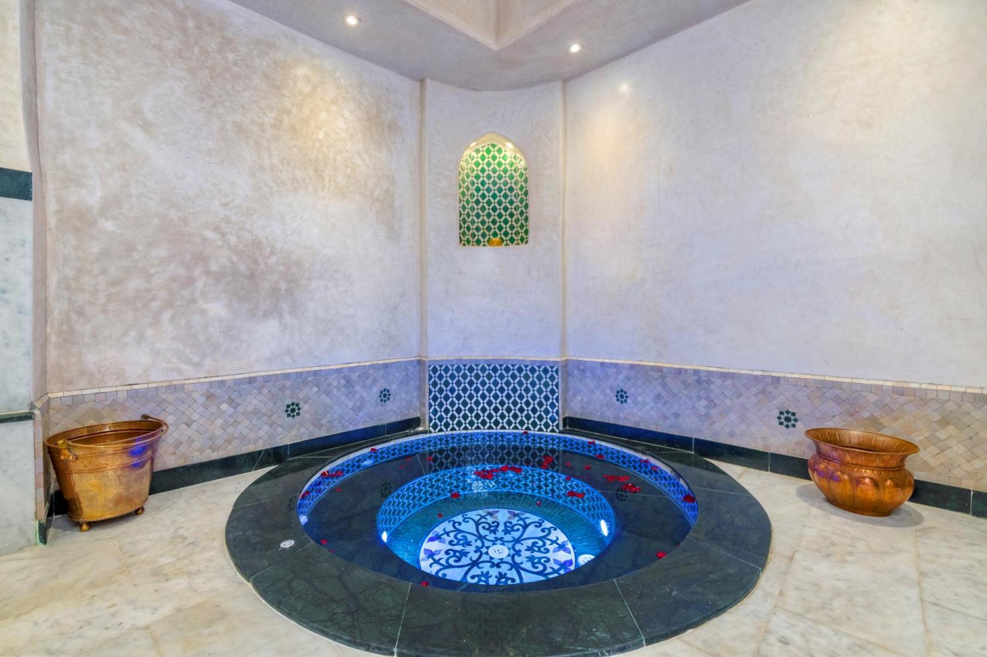 Riad Diamond Of Marrakech & 4*